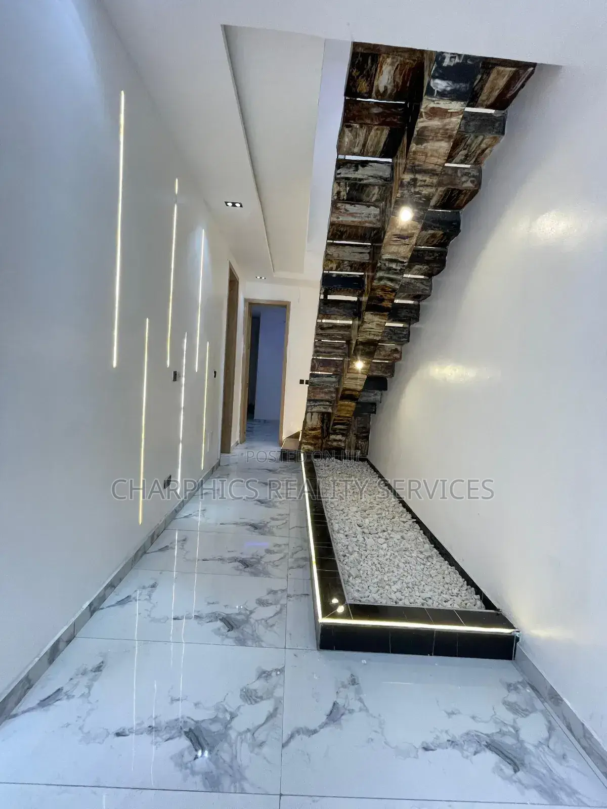4bdrm Duplex in Ajah for sale