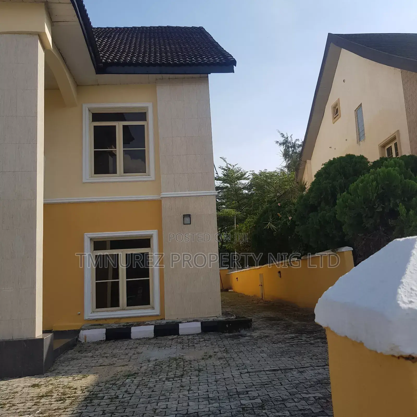 6bdrm Duplex in Chevy View, Lekki for rent