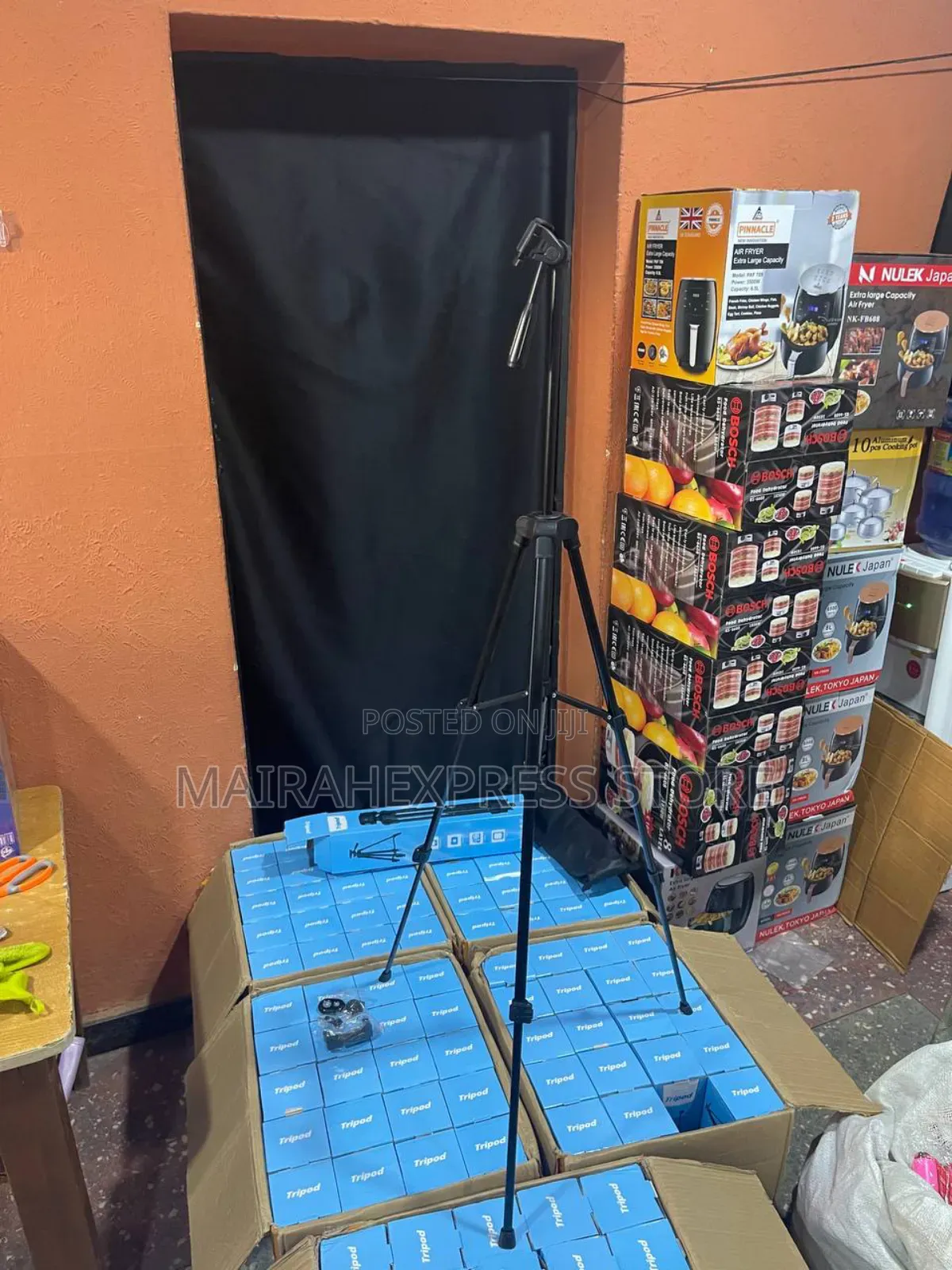 125cm Strong Smart Tripod Phone Stand