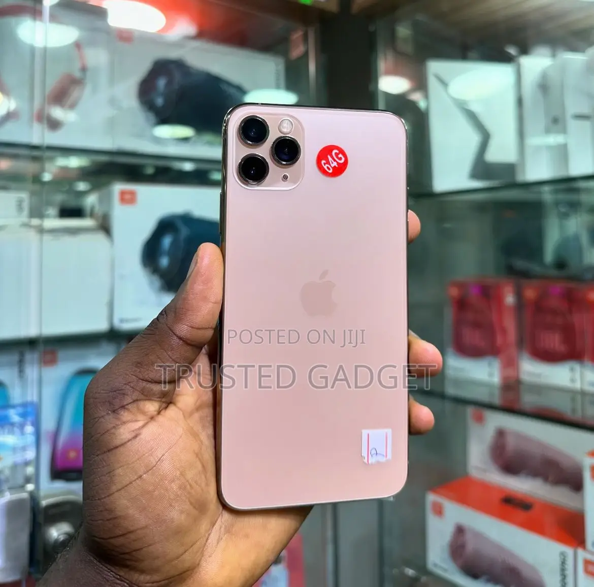 Apple iPhone 11 Pro Max 64 GB Gold