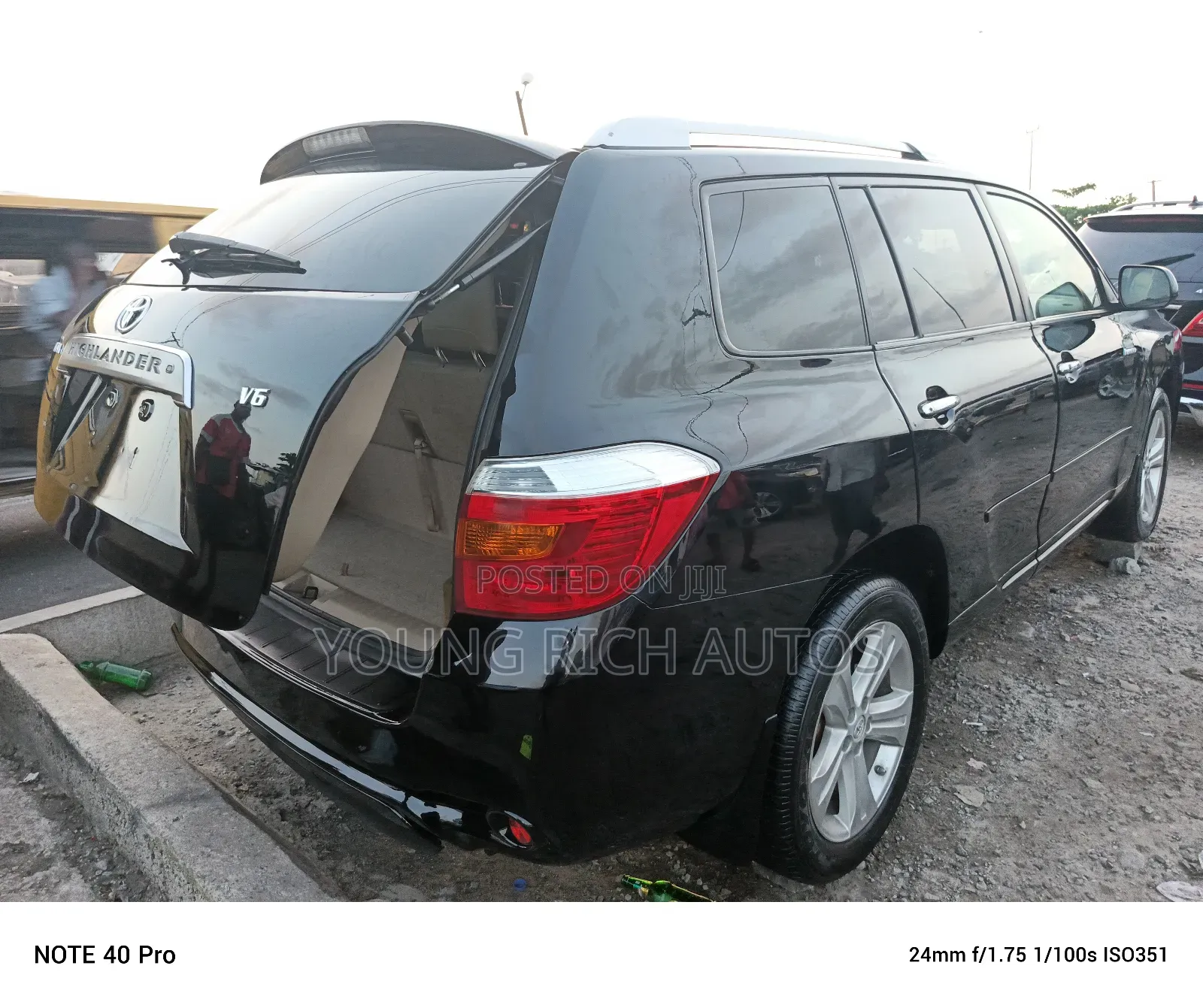 Toyota Highlander Limited 2010 Black