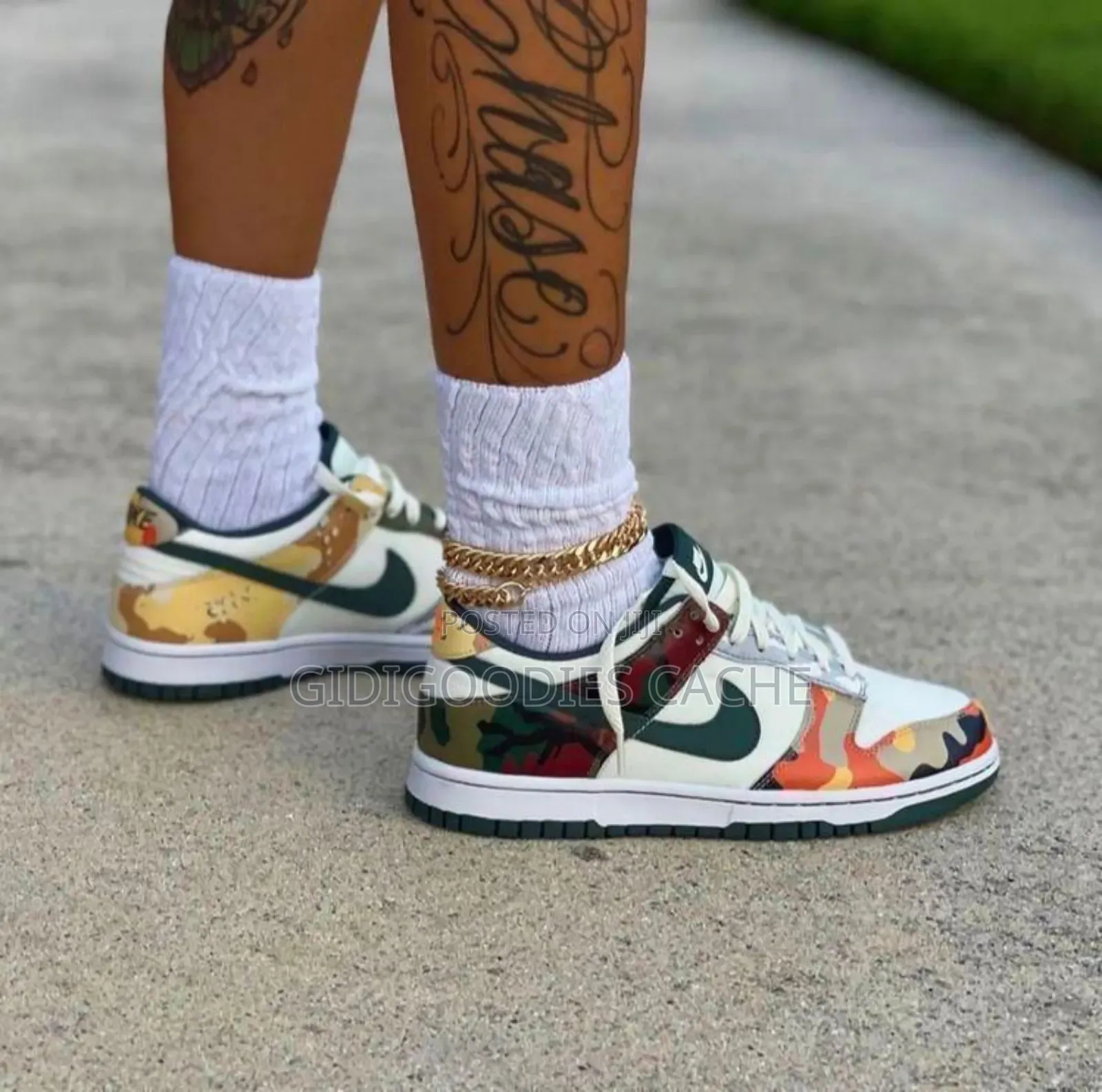 Nike Dunk Low SE Multi Camo Sneakers