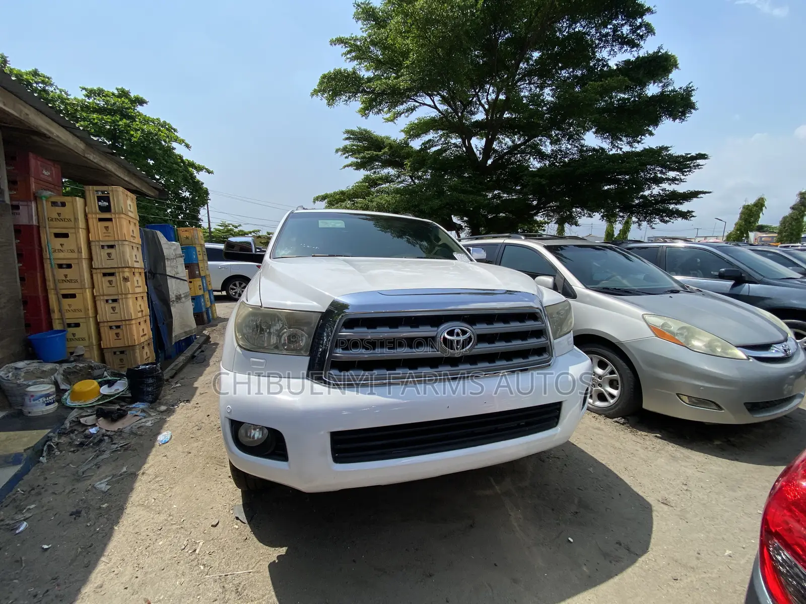 Toyota Sequoia Limited 4dr SUV 4WD (5.7L 8cyl 6A) 2008 White