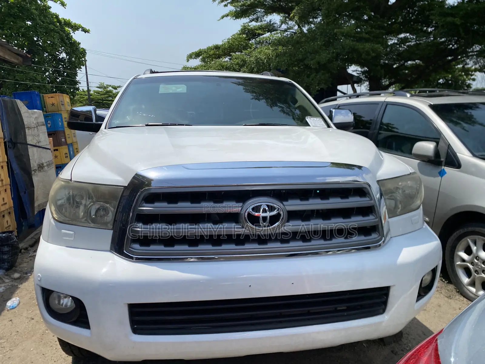 Toyota Sequoia Limited 4dr SUV 4WD (5.7L 8cyl 6A) 2008 White