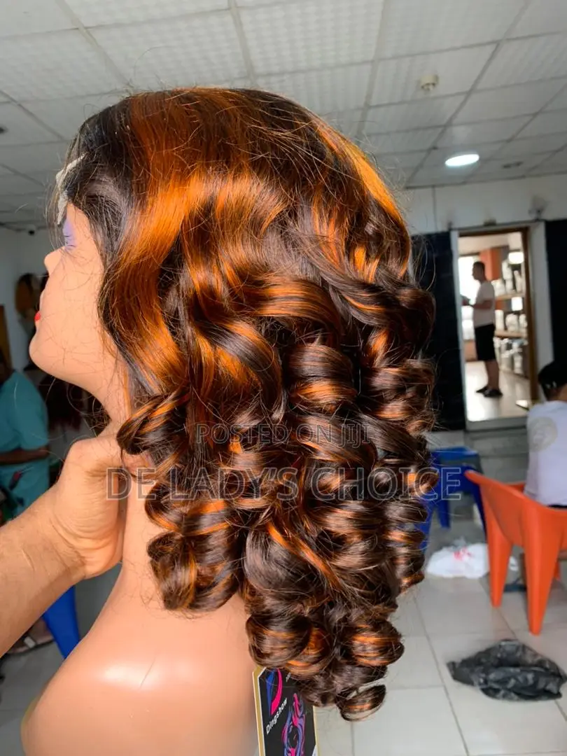 20” 5*5 Rebecca Bouncing Curls