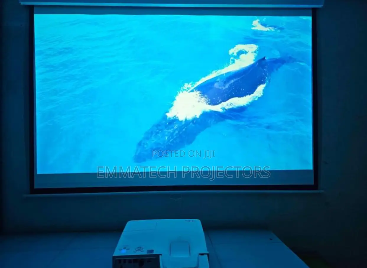 HD Ultra Short Throw Tv Projector Lagos , Abuja