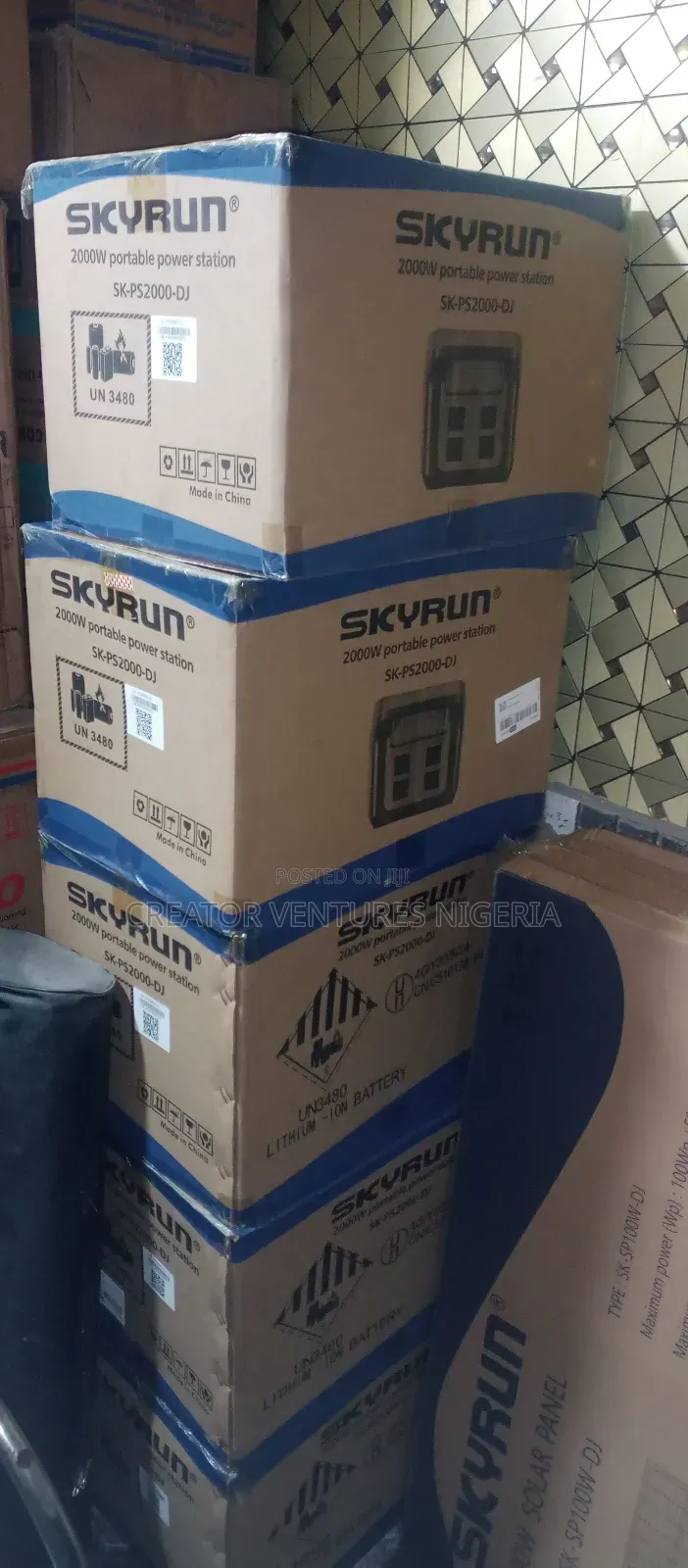 Solar Generator Skyrun 2000W,Lithium Battery,Long Lasting