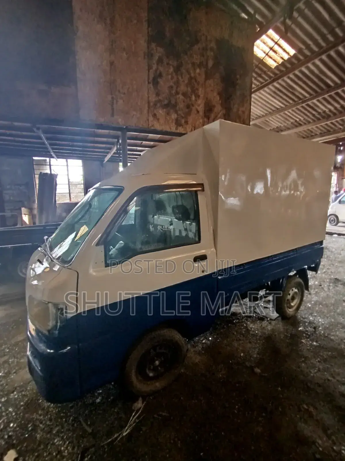 Korope Hijet Mini Pick-Up | With Container Box