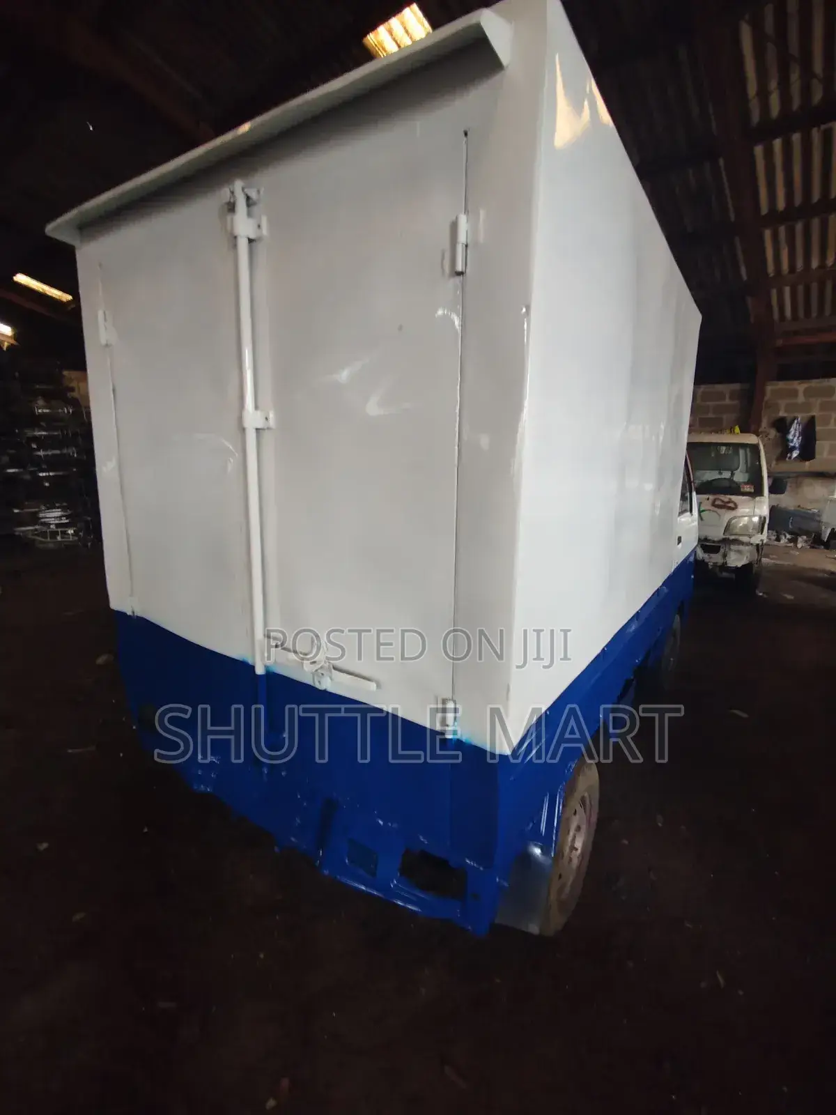 Korope Hijet Mini Pick-Up | With Container Box
