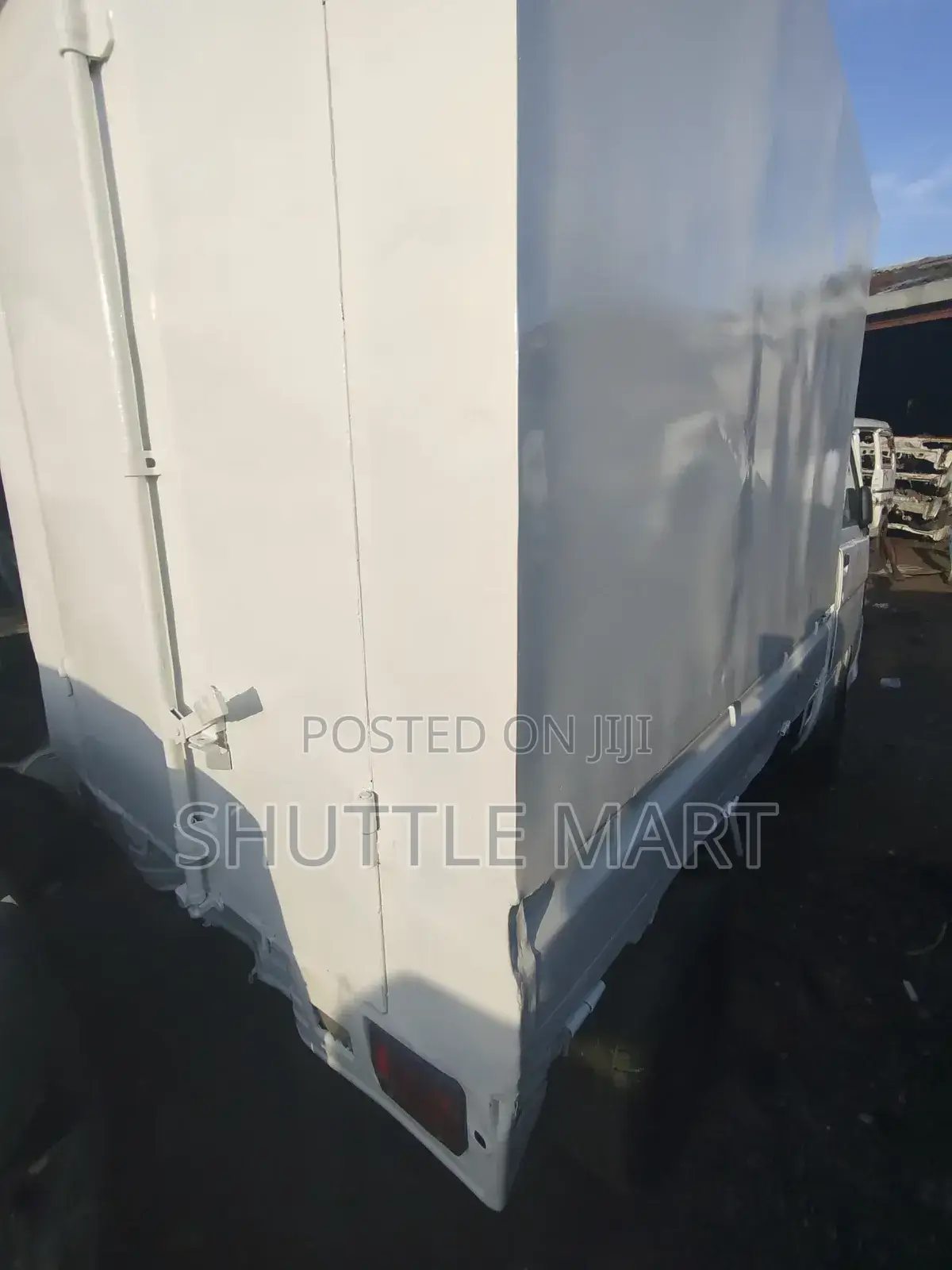 Shuttle Hijet Mini Truck | With Container Box