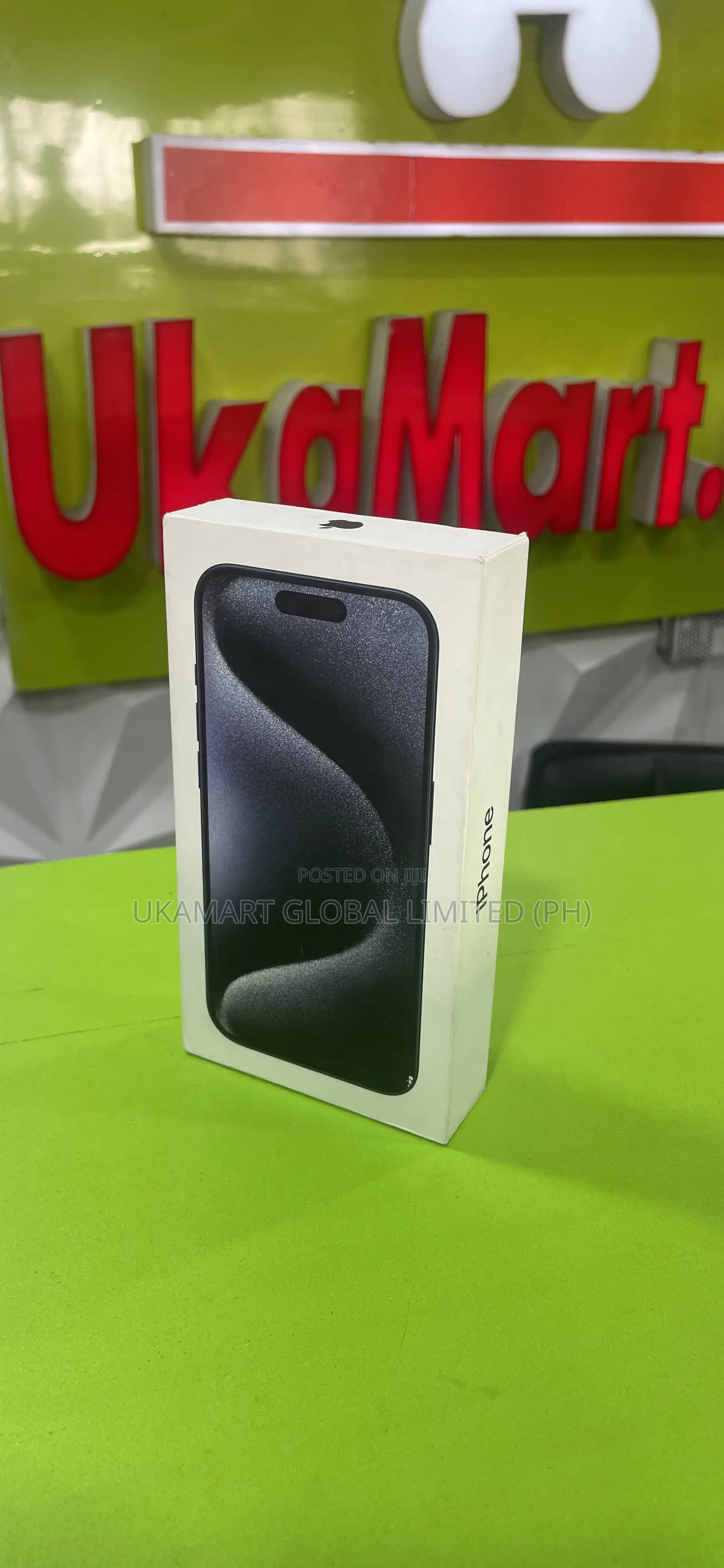 New Apple iPhone 15 Pro 128 GB
