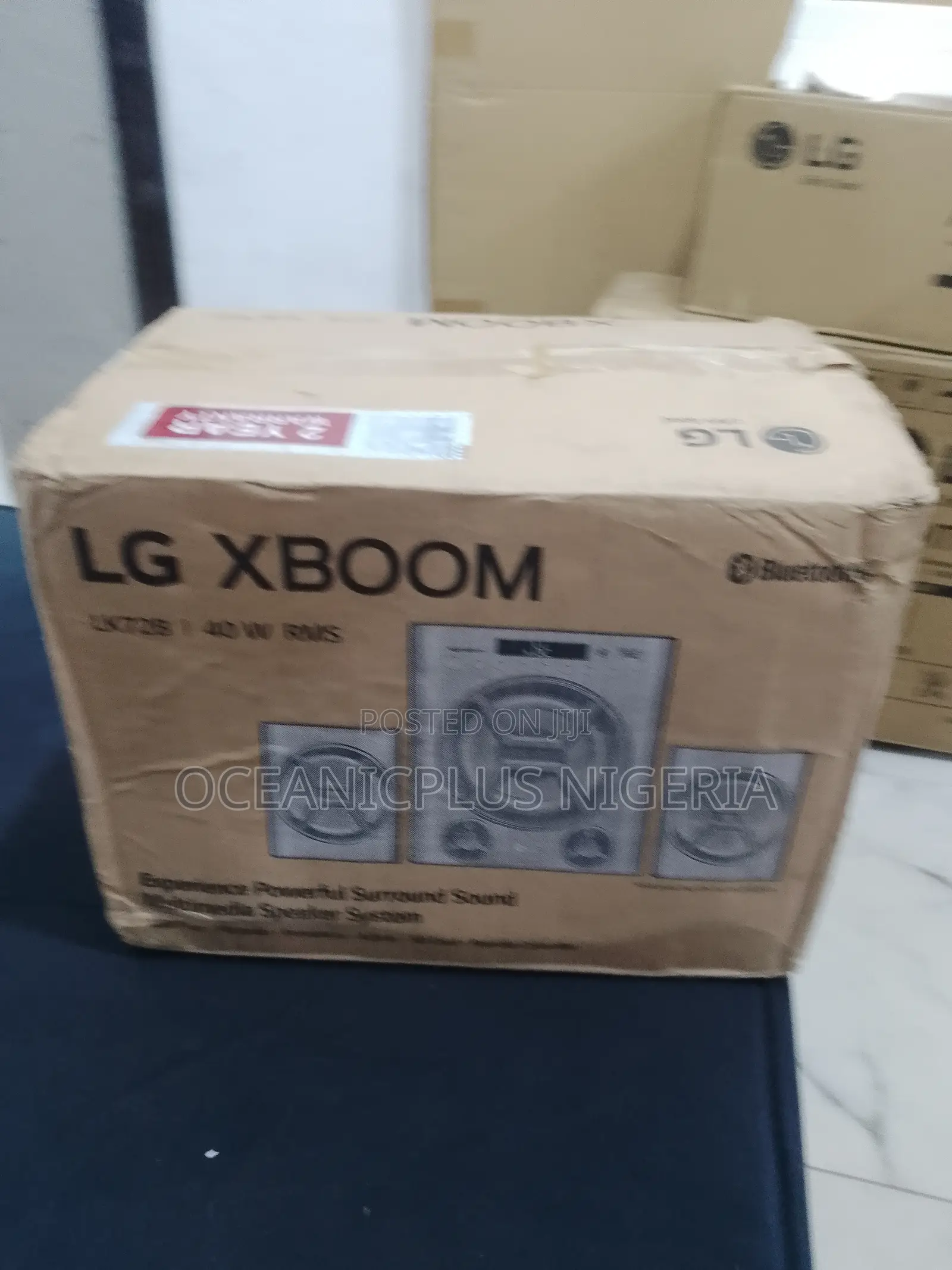 Stand by-Lg Music Box Sound Speaker System