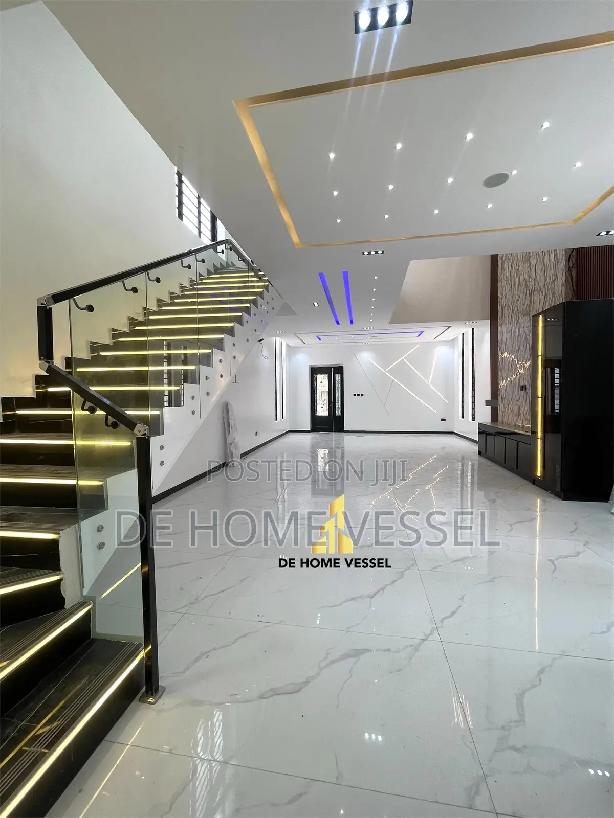 5bdrm Duplex in Ikate for sale