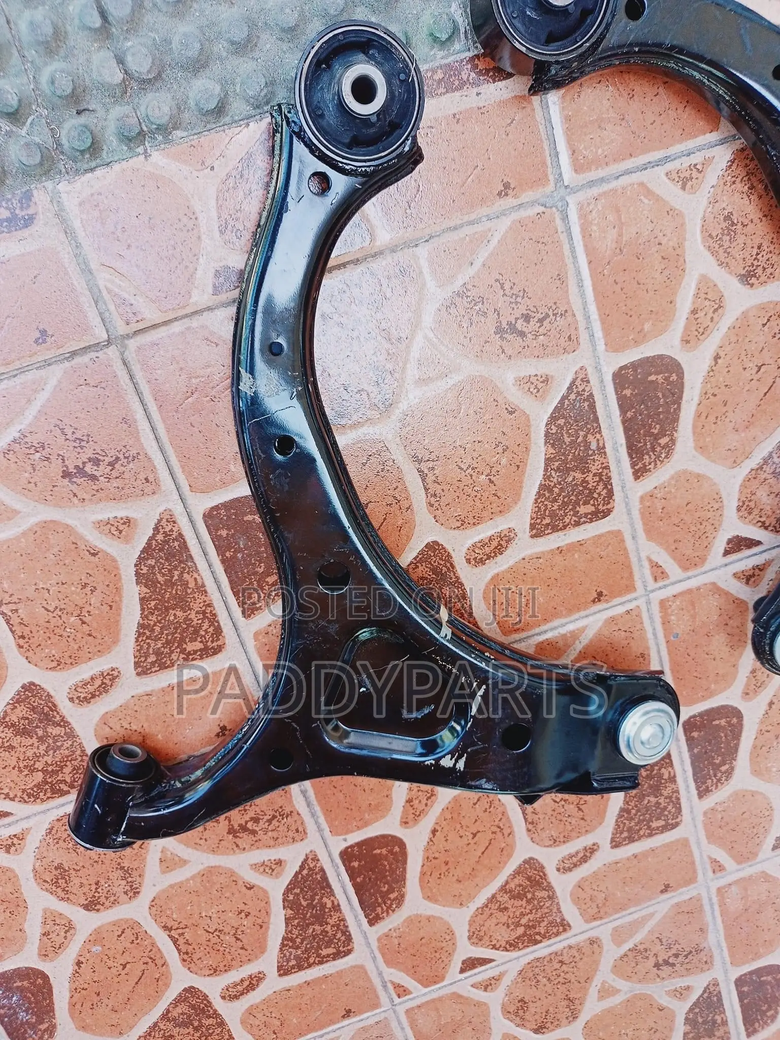 Kia Sorento Lower Control Arm 2011-2013