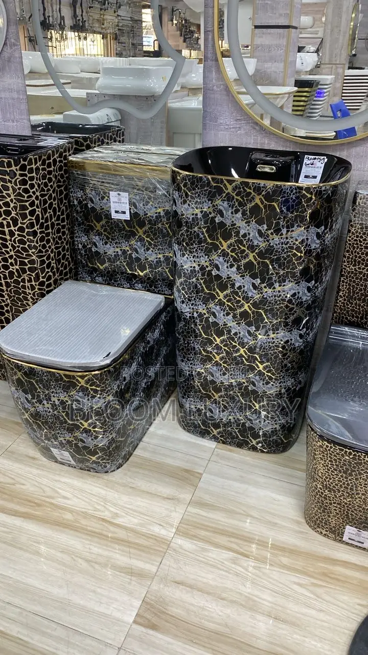 Beautiful Masterpiece Executive Water Closet