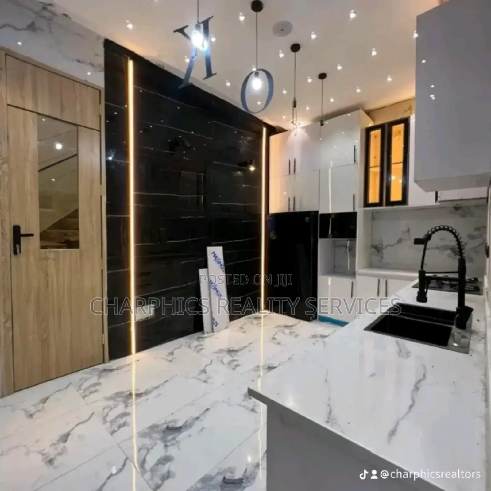 4bdrm Duplex in Ajah for sale