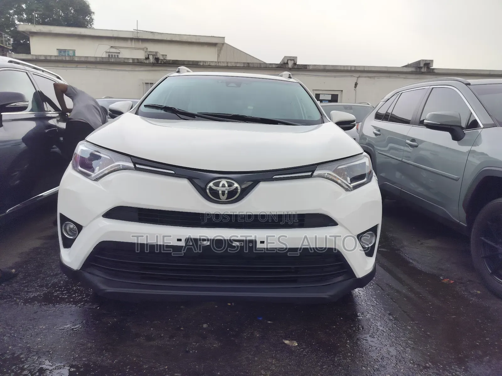 Toyota RAV4 2018 White