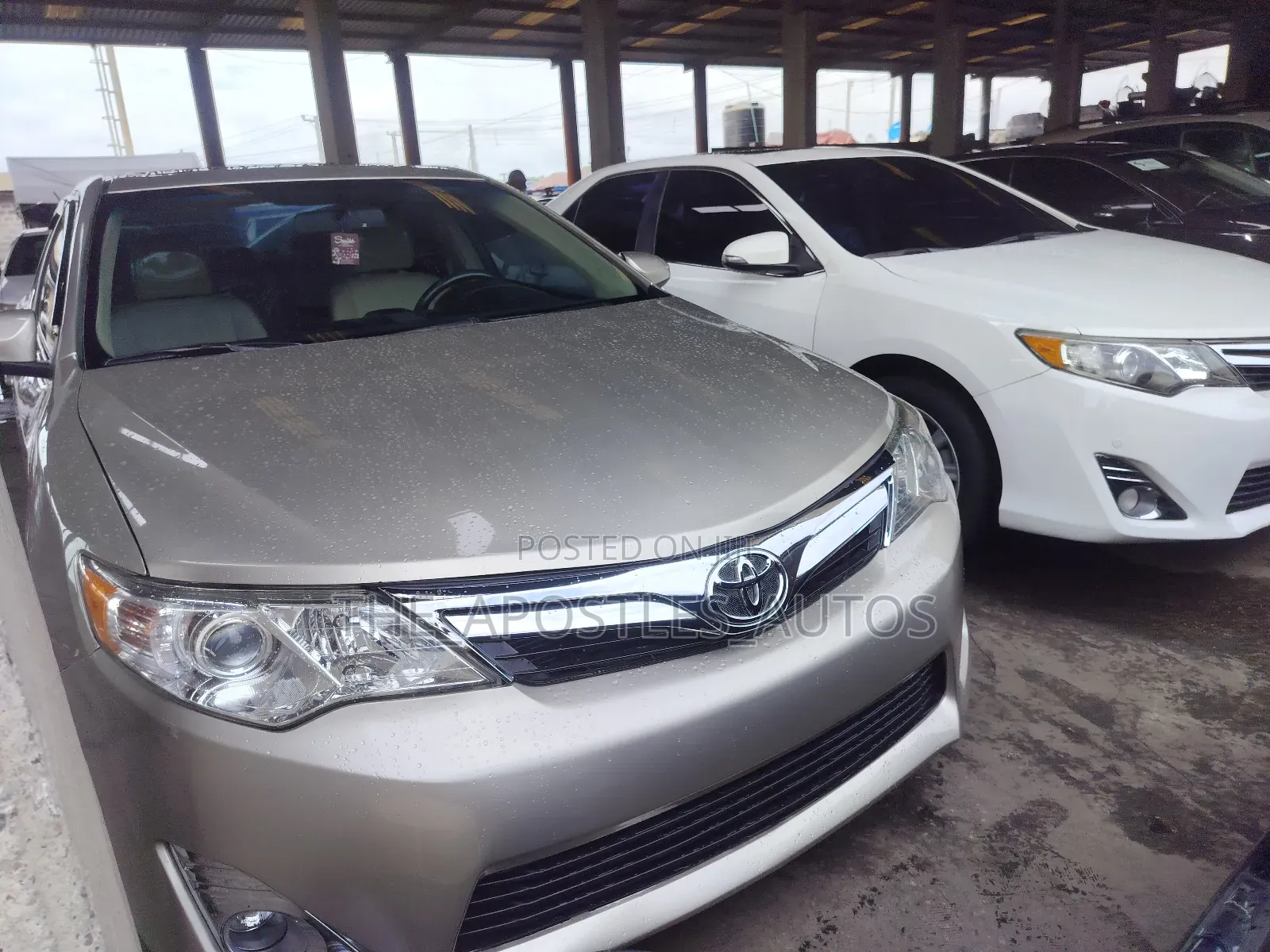 Toyota Camry 2013 Gold