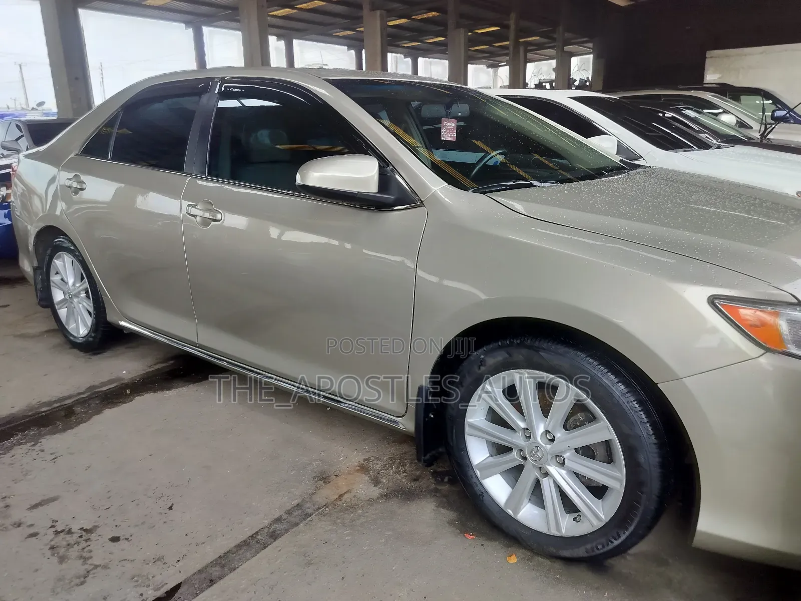 Toyota Camry 2013 Gold