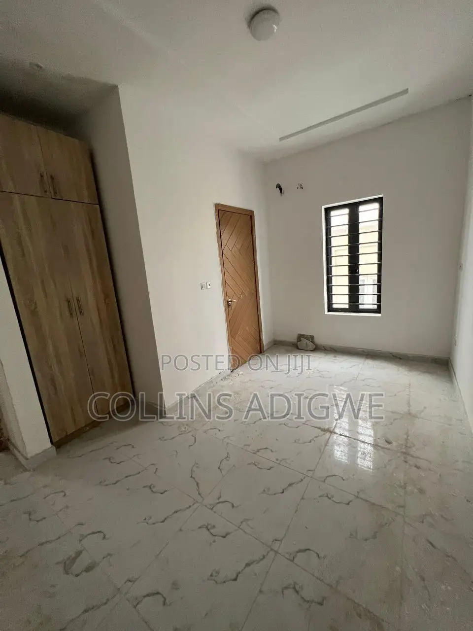 4bdrm Duplex in Orchid Road, Chevron for rent