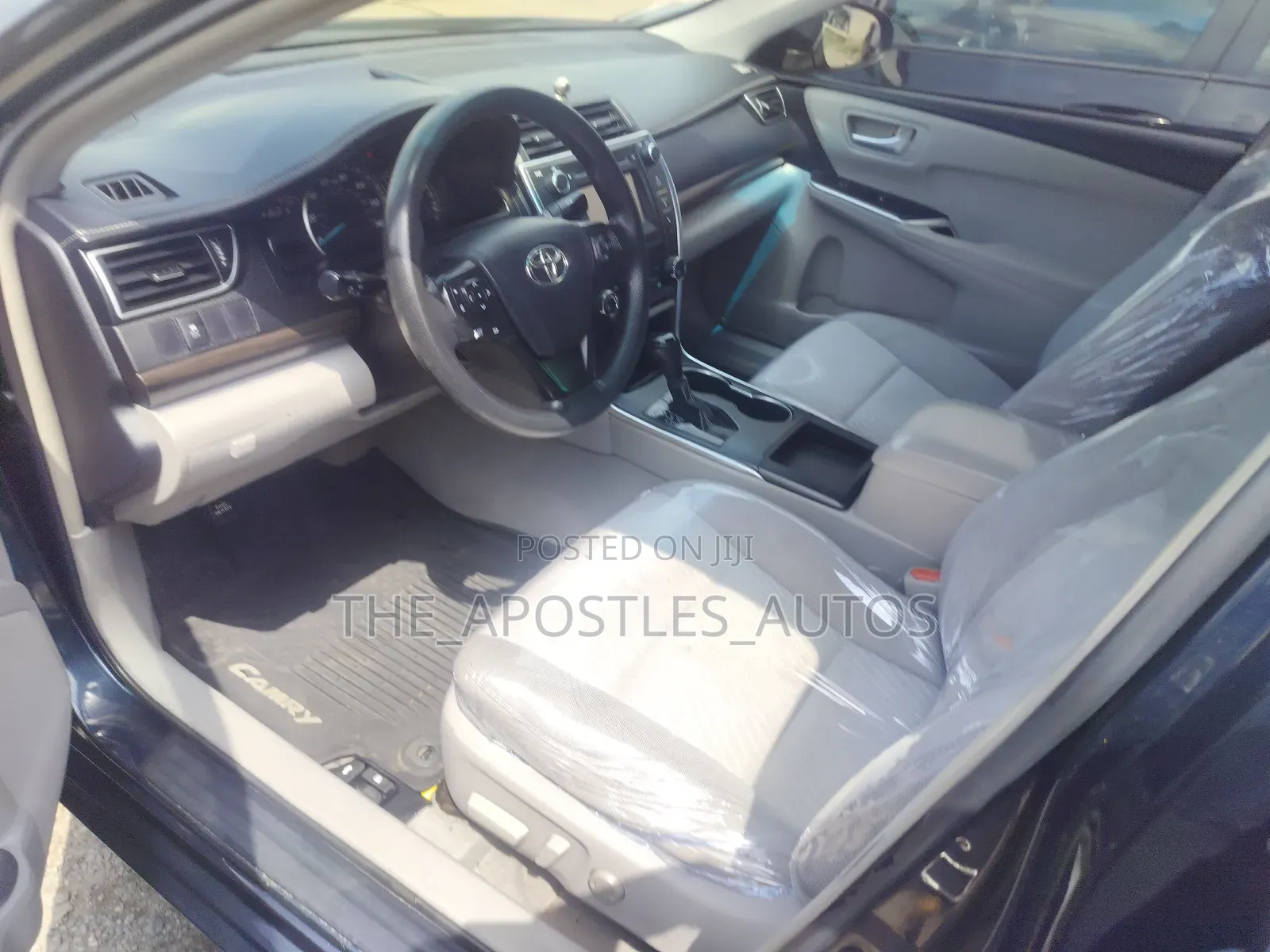 Toyota Camry 2016 Gray