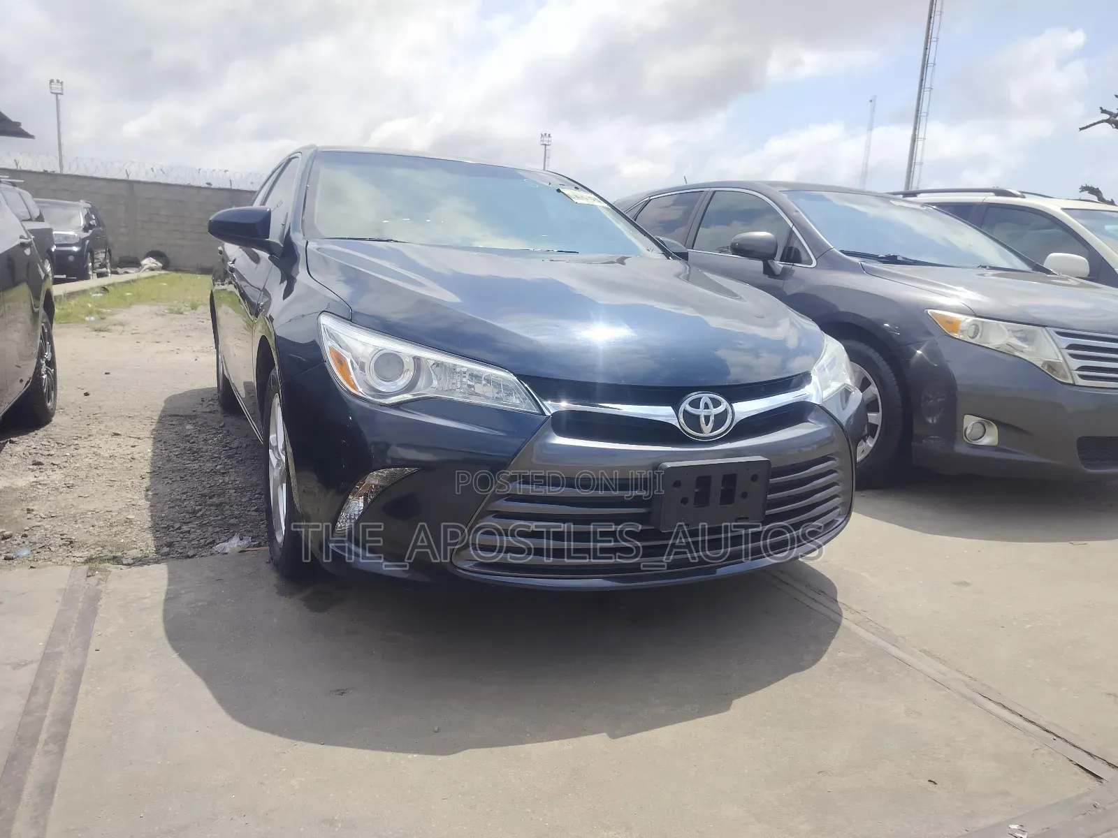 Toyota Camry 2016 Gray