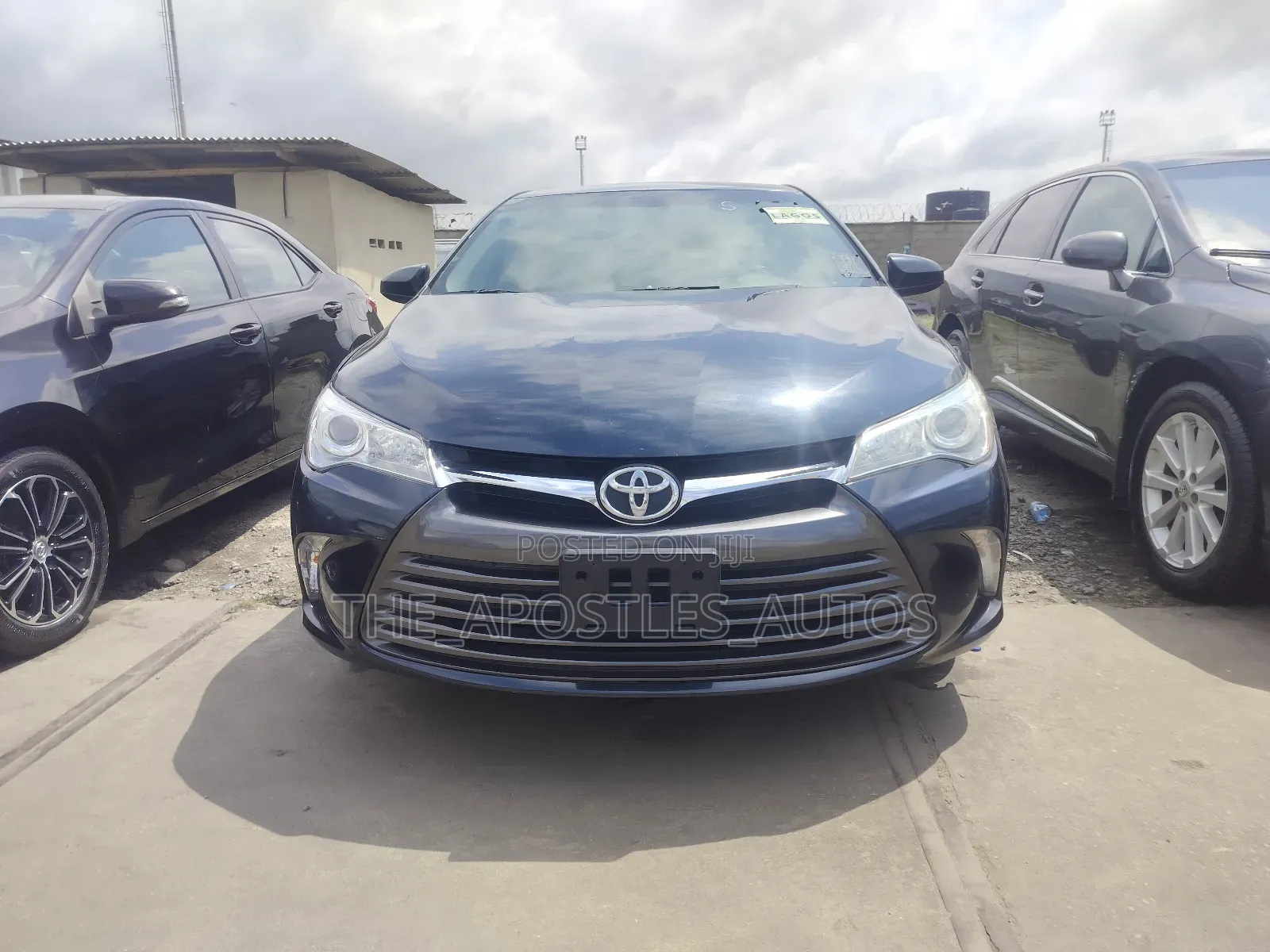 Toyota Camry 2016 Gray