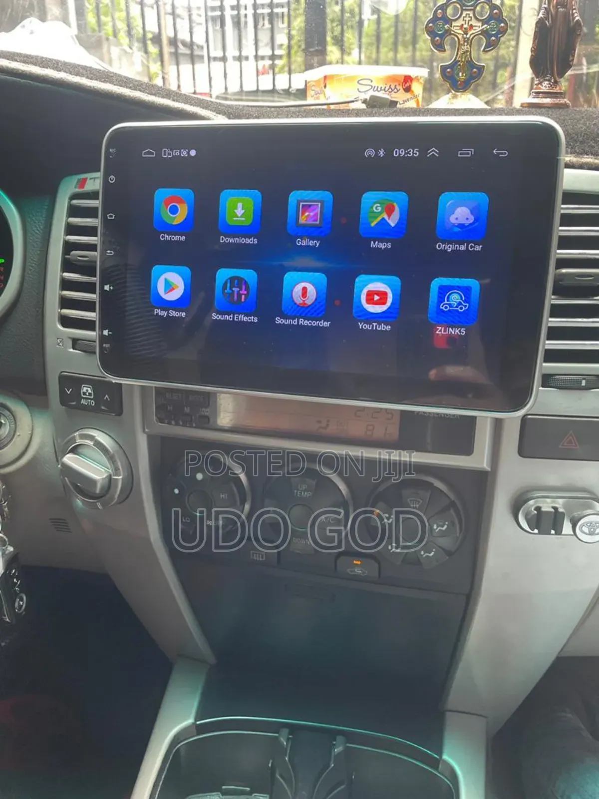 Toyota 4 Runner Android Apple Car Play