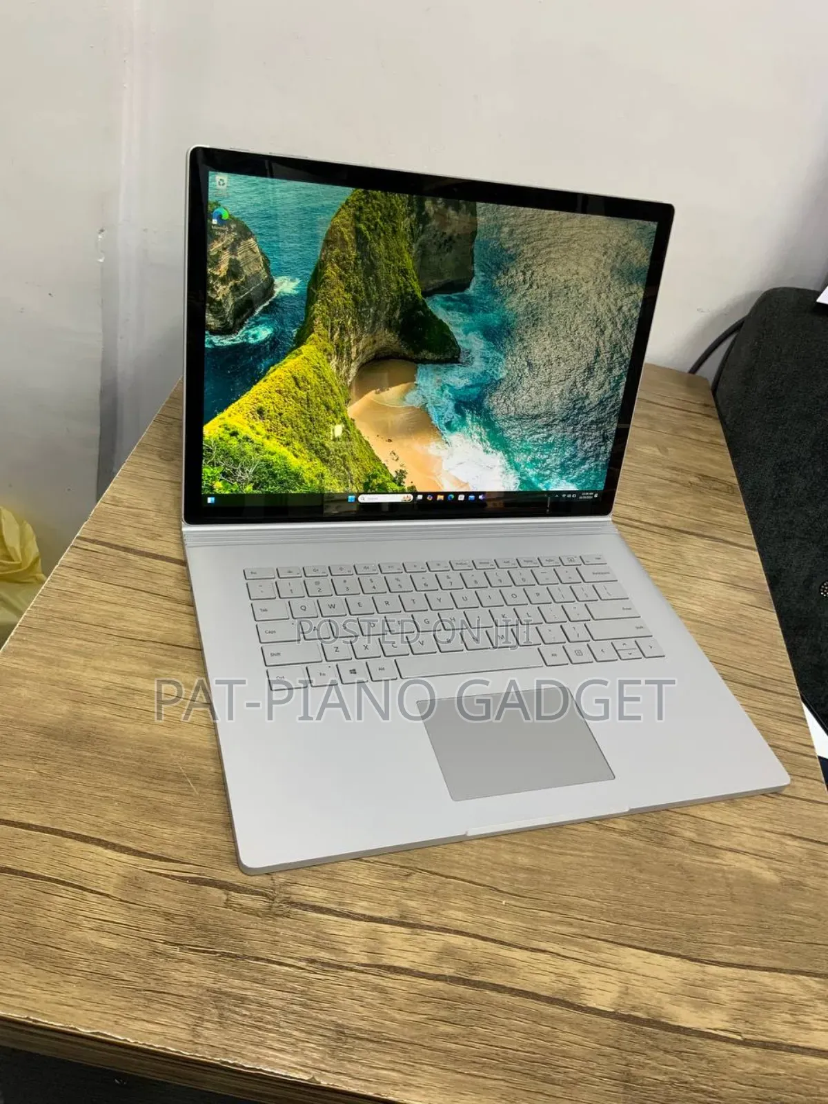 Laptop Microsoft Surface Book 3 32GB Intel Core I7 SSD 512GB