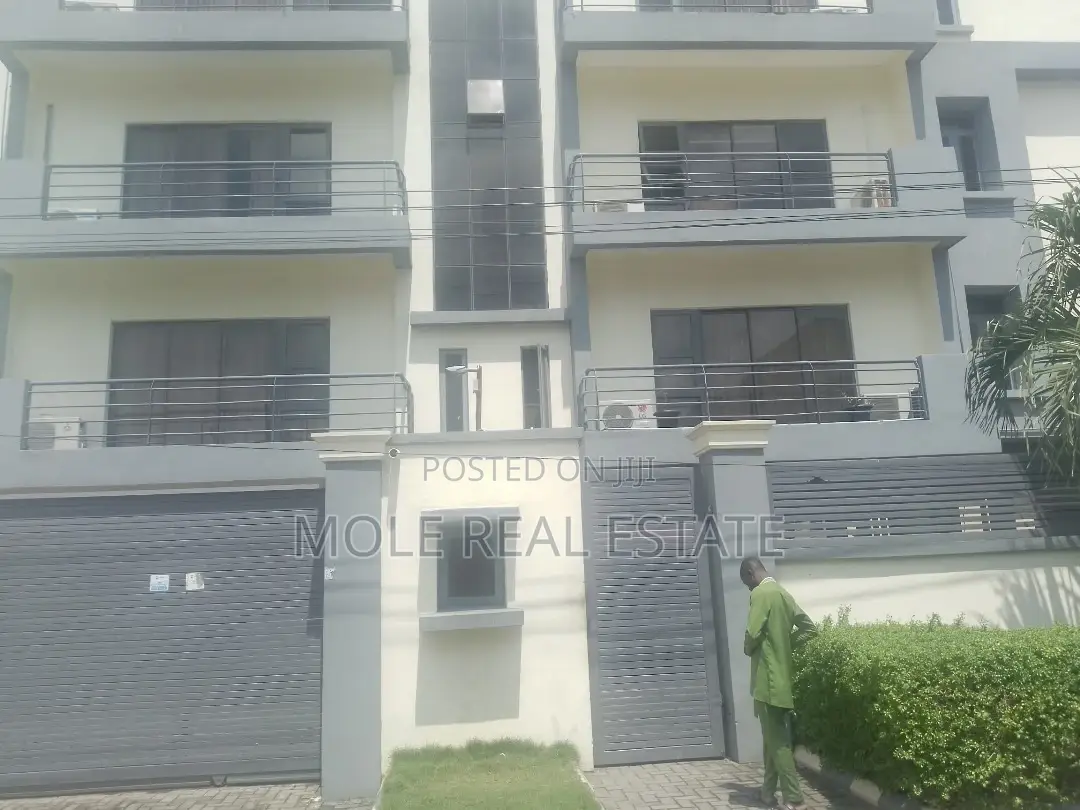 4 Plots Masive Cinema Hall 4 Sale Ikotun