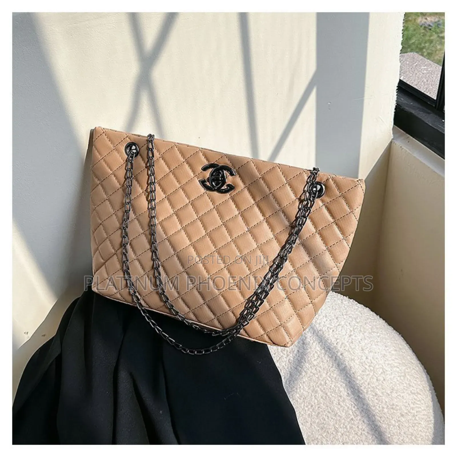 Fashion Bag With Chain Hand