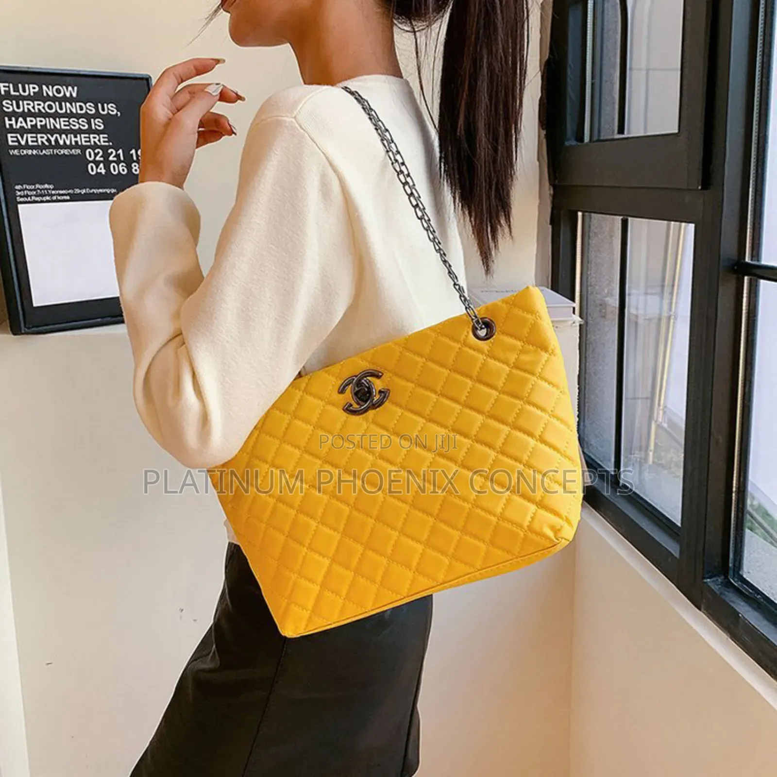 Fashion Bag With Chain Hand