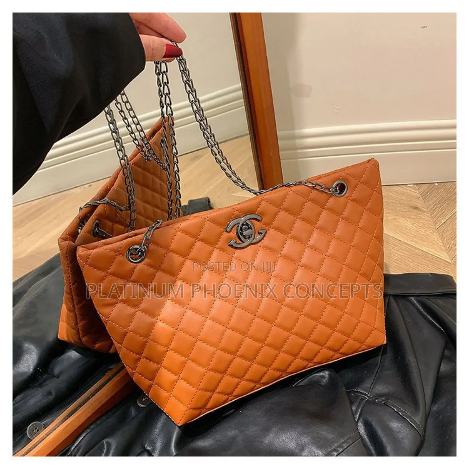 Fashion Bag With Chain Hand