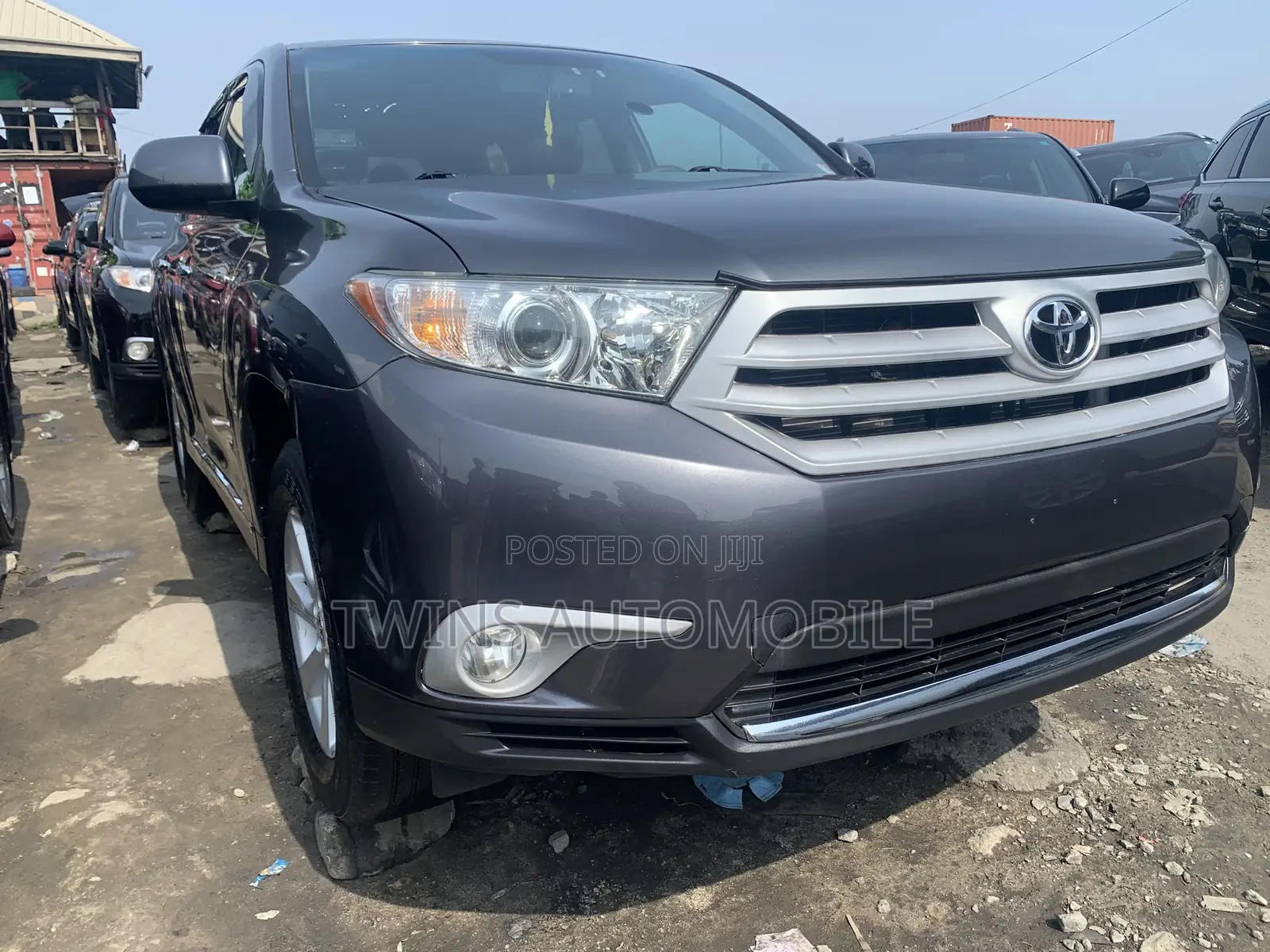 Toyota Highlander Limited 3.5l 4WD 2013 Gray