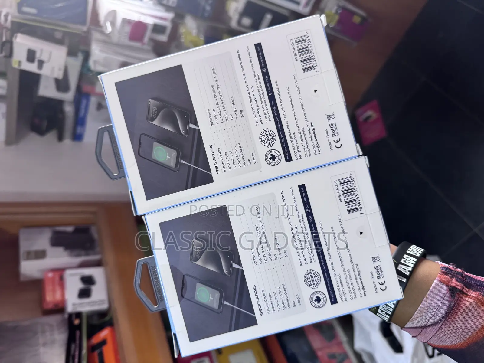 Powerology 20000 Mah 20W PD 15W Magsafe Powerbank