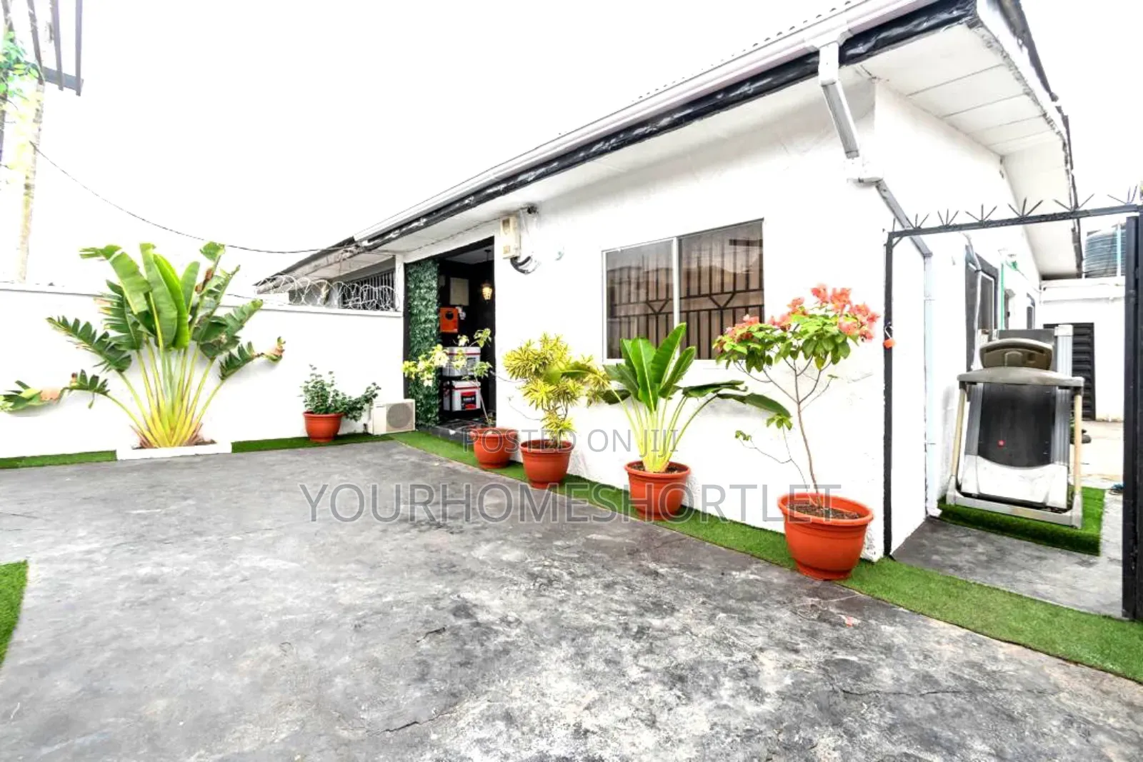 3 Bedroom Bungalow With PS5 (Self Compound)