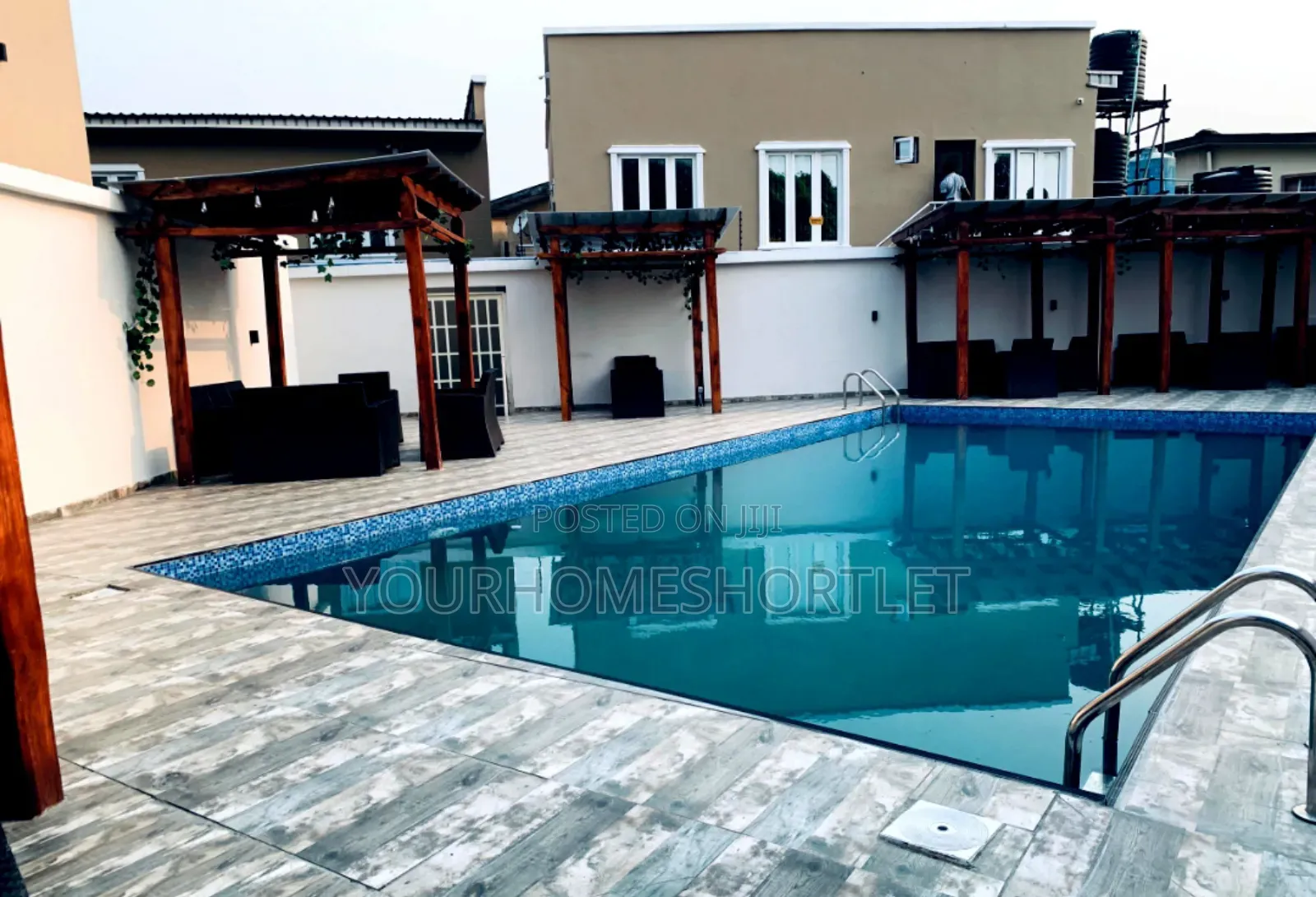 2 Bedroom With Pool