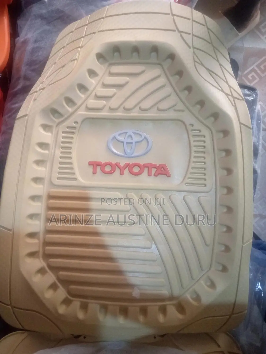 Toyota Cup Floor Mat Milk Color