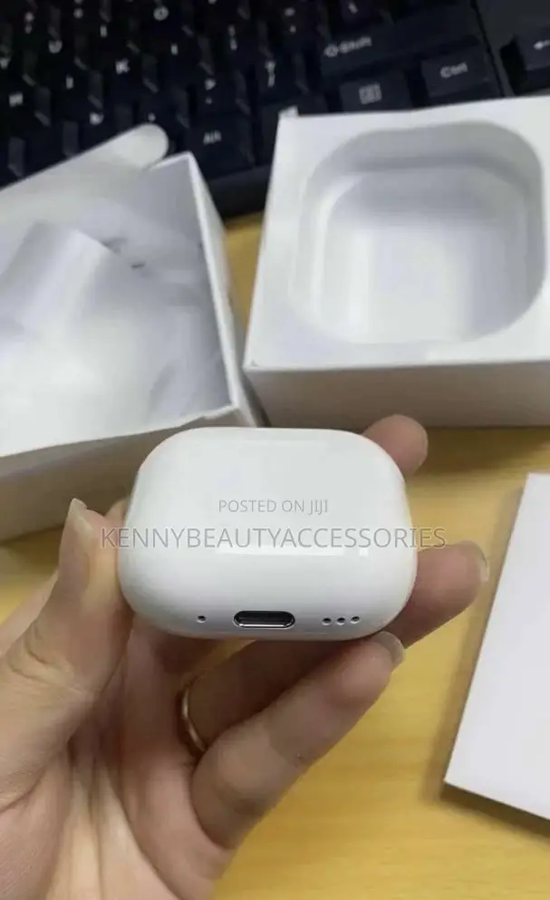 Airpod 4 With Active Noise Cancellation