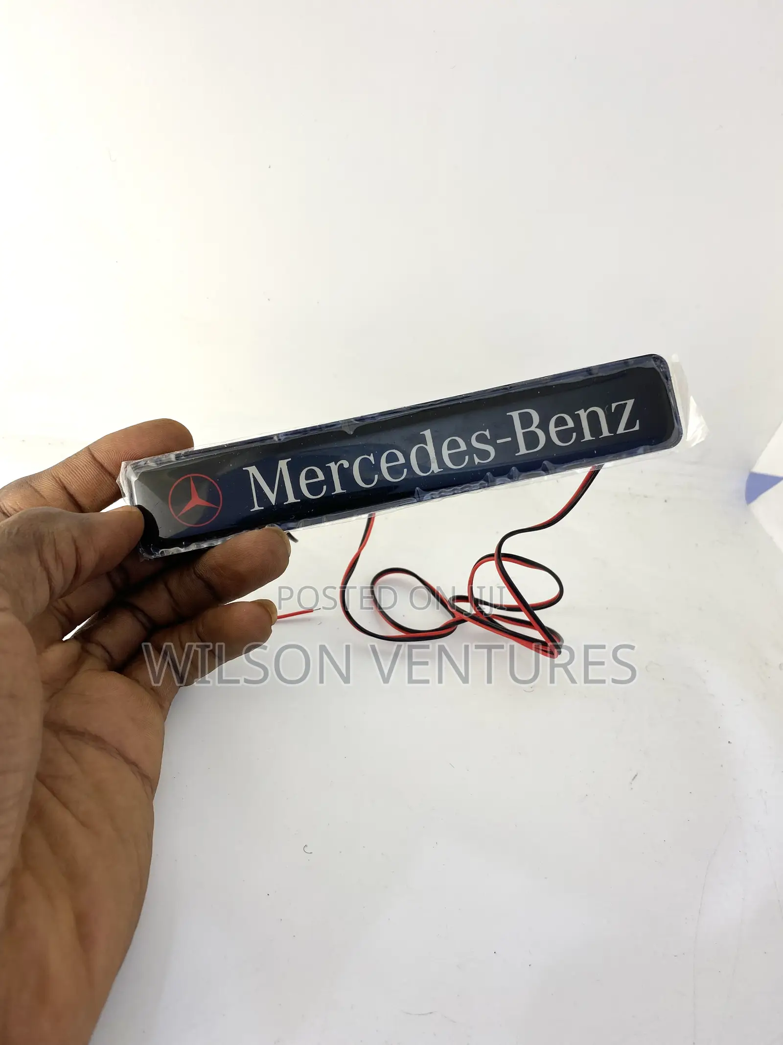 Mercedes’ Benz LED Badge Light Logo Emblem