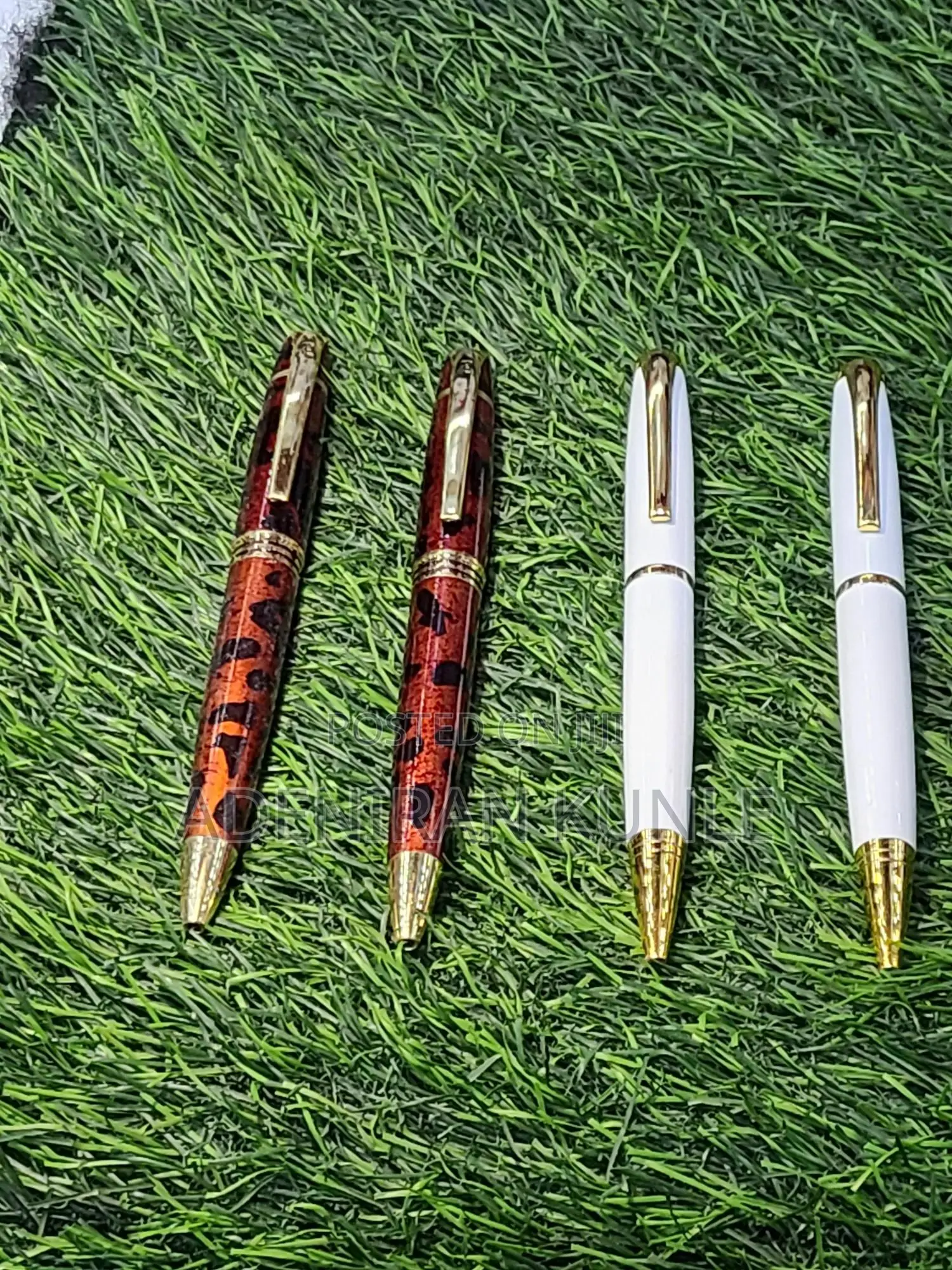Bold Ring Metal Pen
