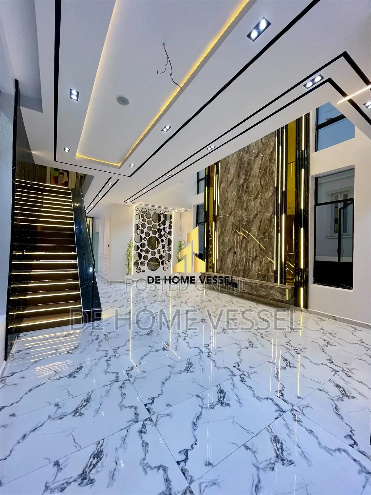 5bdrm Duplex in Lekki for sale