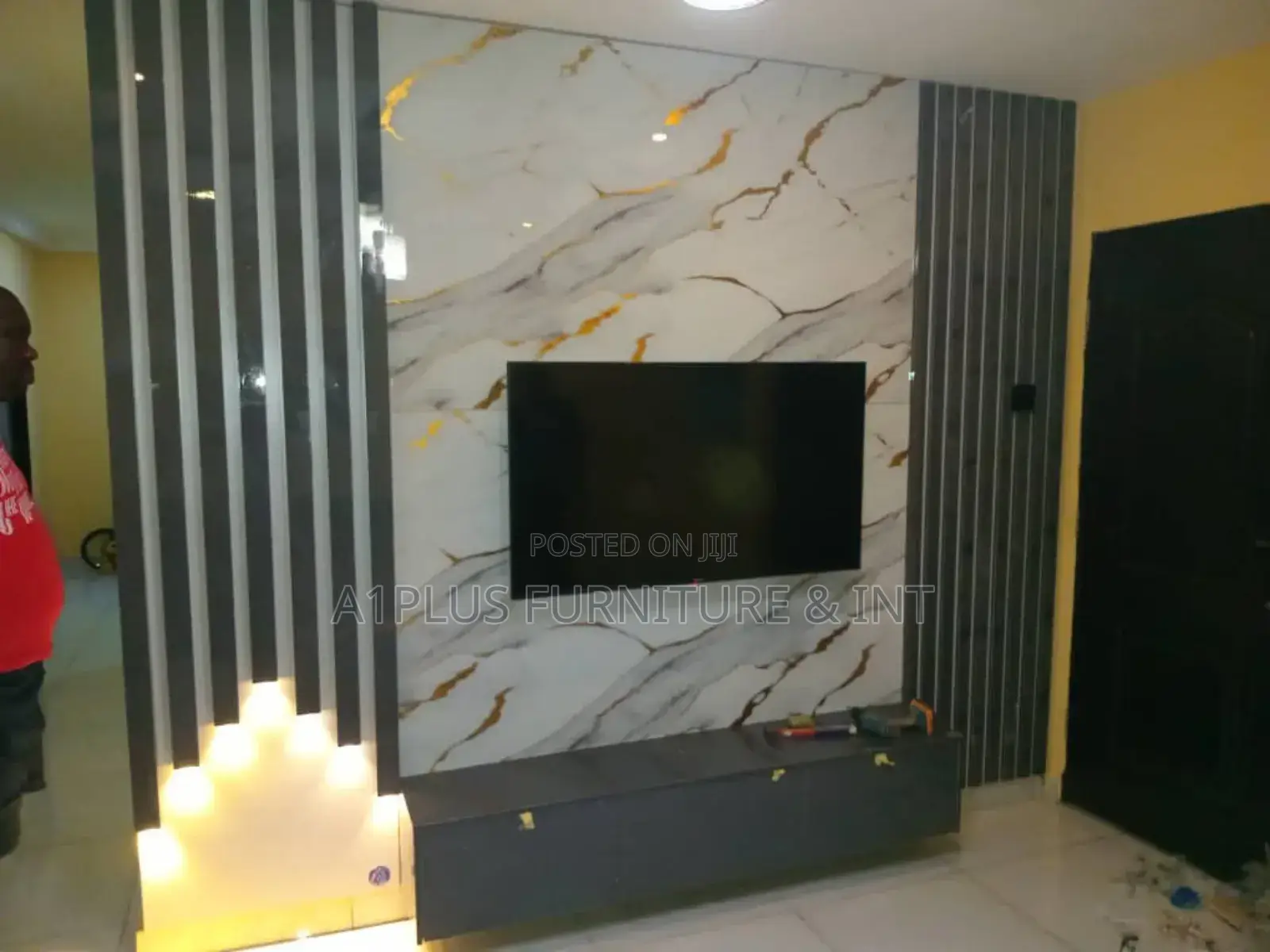 Tv/Wall Cladding With Spot Light Fittings