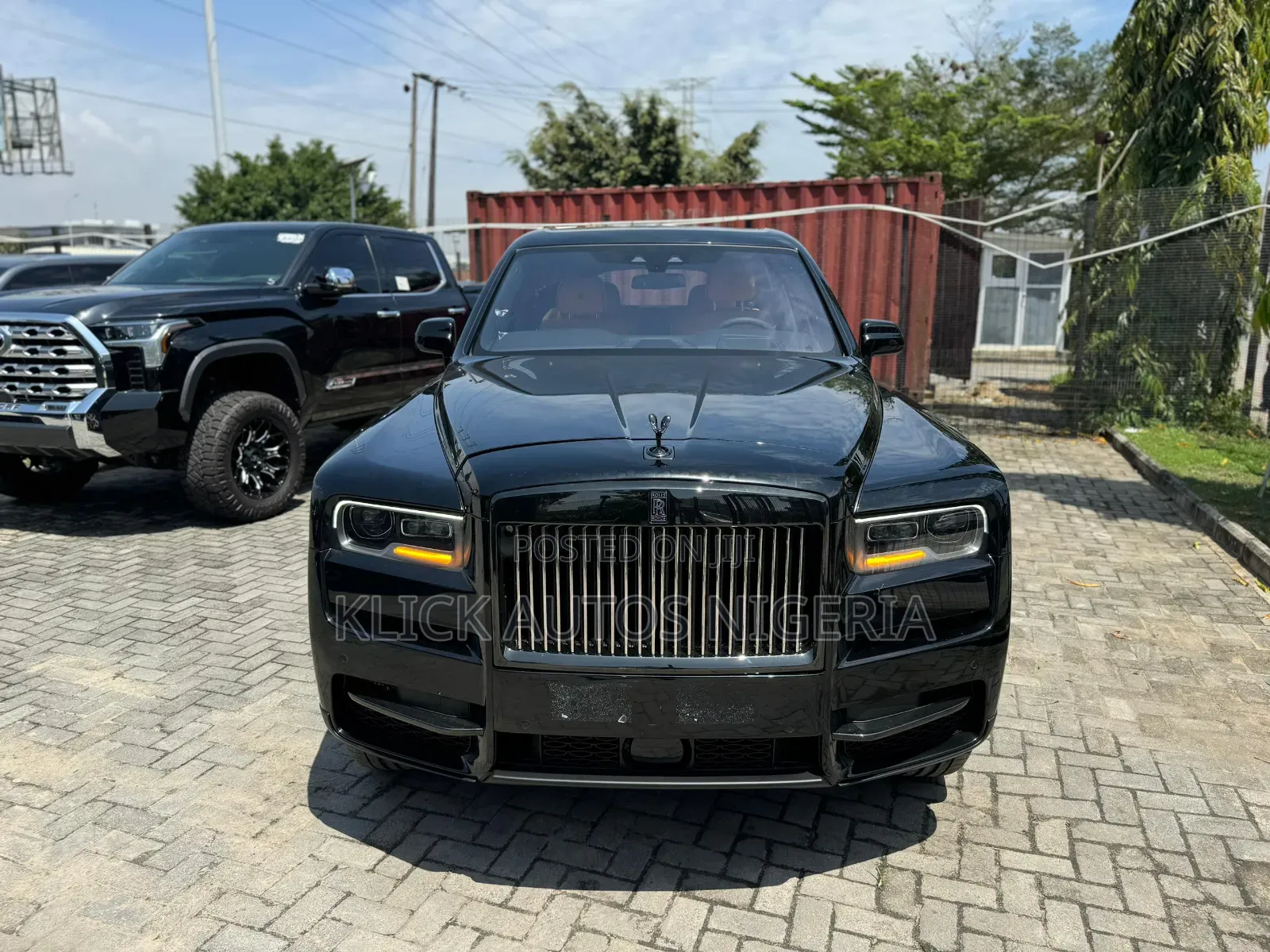 New Rolls-Royce Cullinan Black Badge 2024 Black