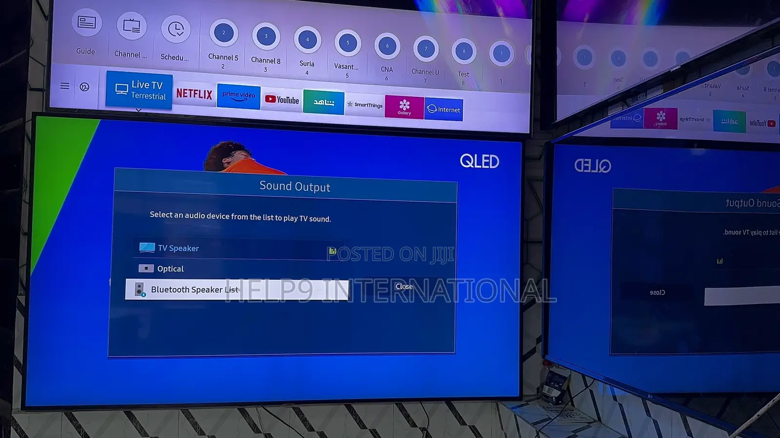 82 “ Classic Samsung QLED UHD Tv With Alexa Built-In