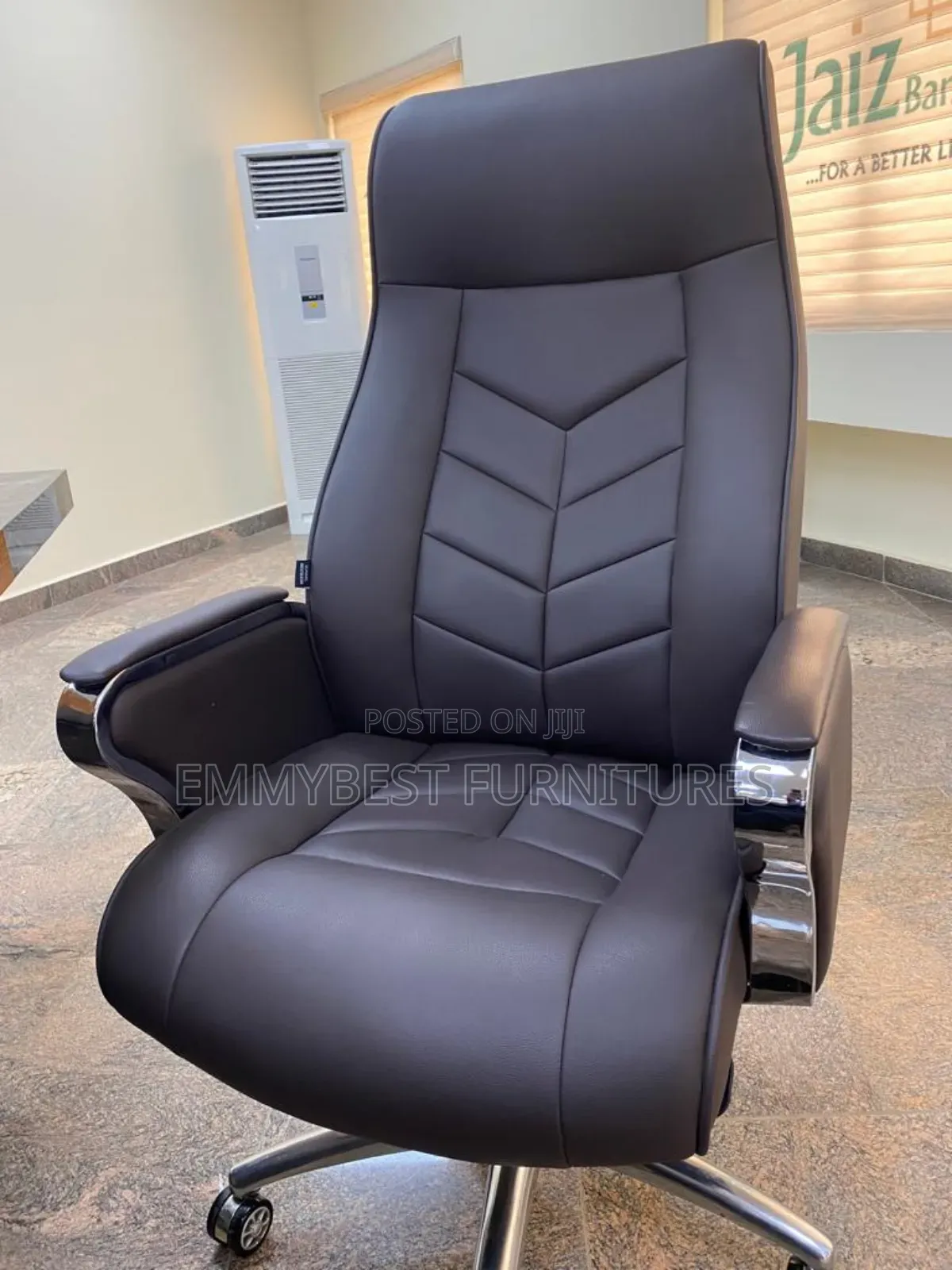 Standard Quality Executive Reclining Office Chair.