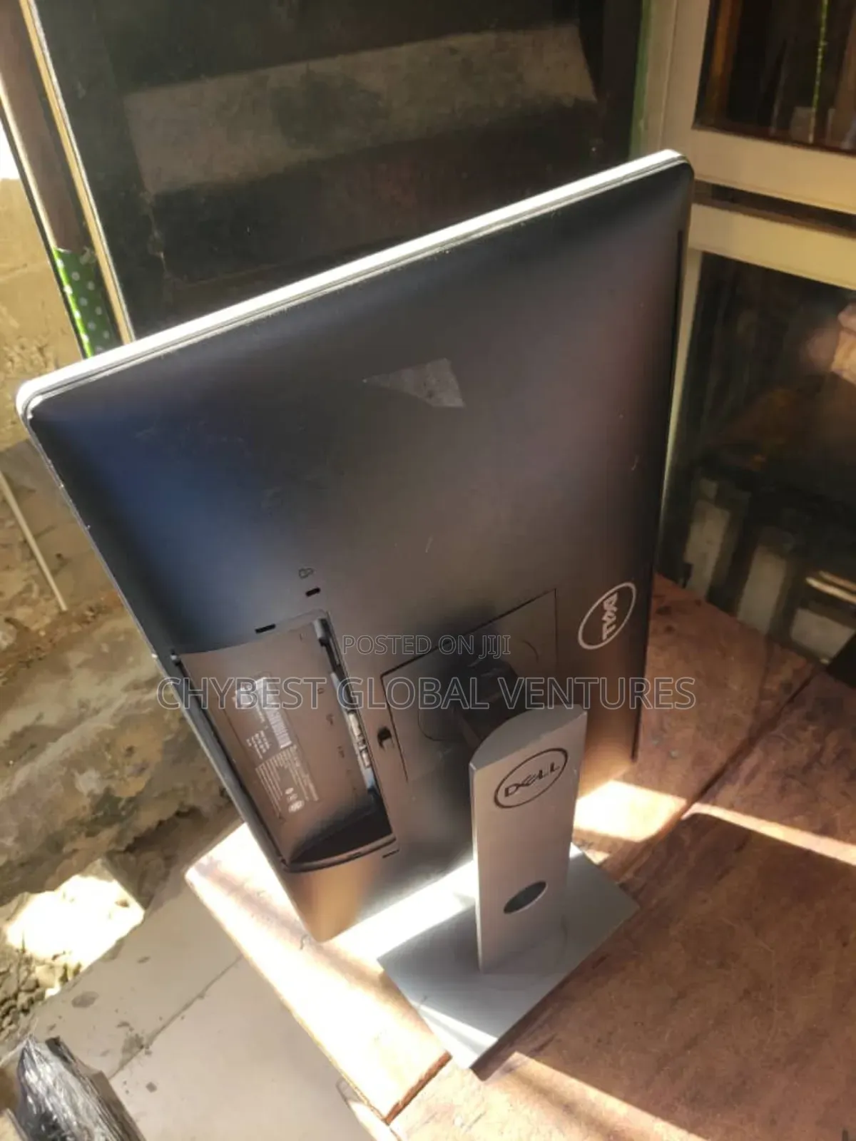 Dell 23 Inches