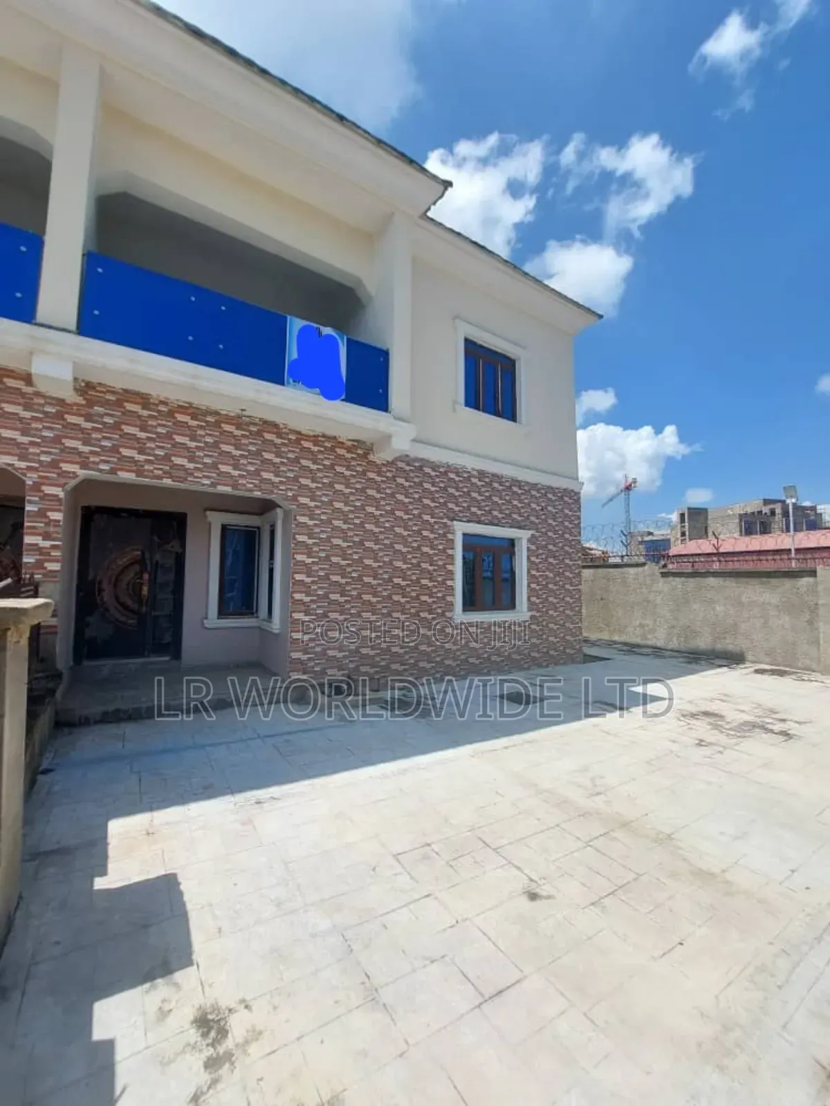 4bdrm Duplex in Lugbe District for sale