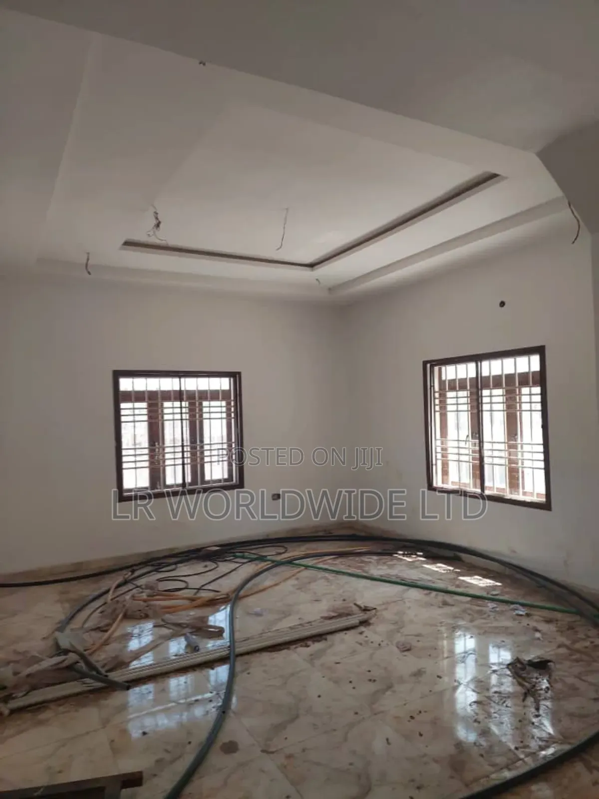 4bdrm Duplex in Lugbe District for sale