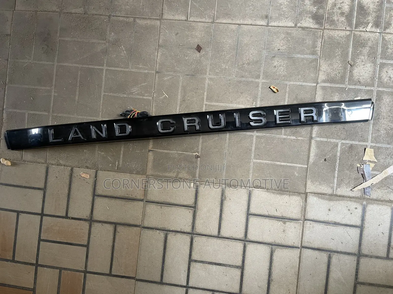Booth Chrome Land Cruiser 2019